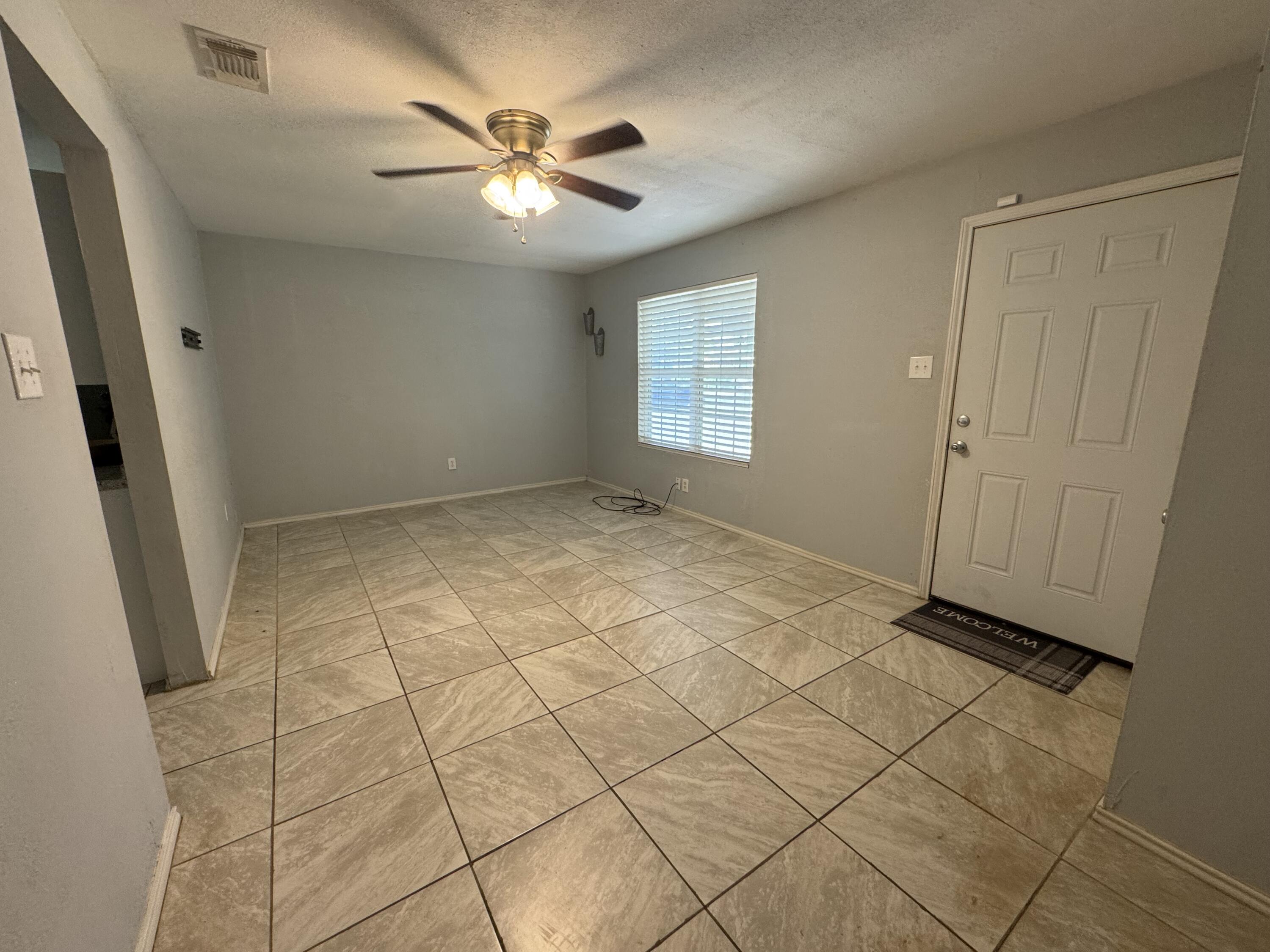 113 E 33rd Street Property Photo 30
