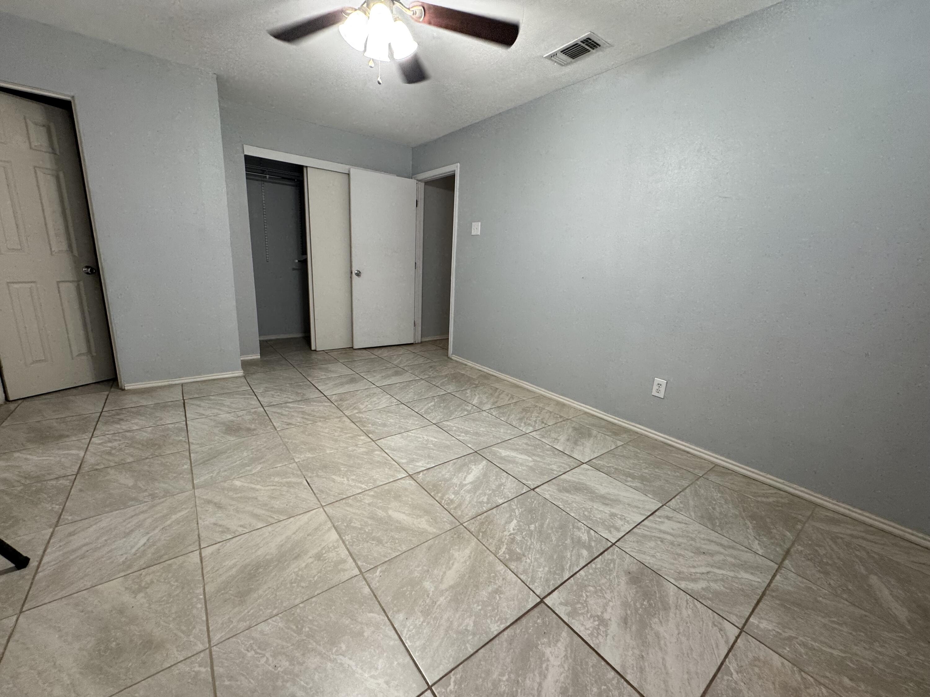 113 E 33rd Street Property Photo 35