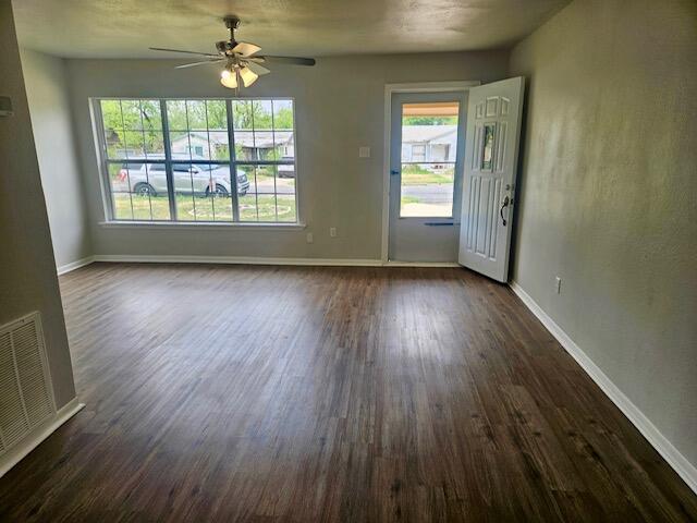 508 Sellers Street Property Photo 2