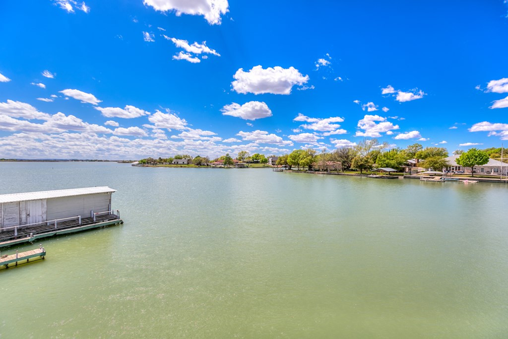 2061 Beaty Road Property Photo 15