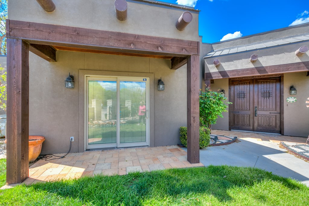 2061 Beaty Road Property Photo 20
