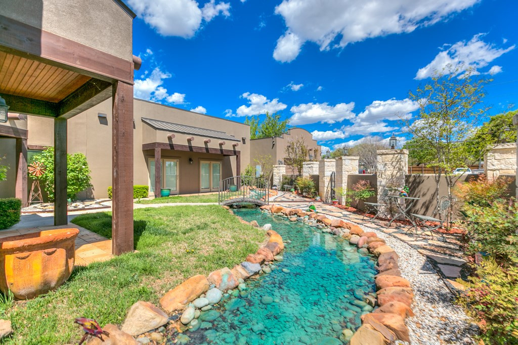 2061 Beaty Road Property Photo 21