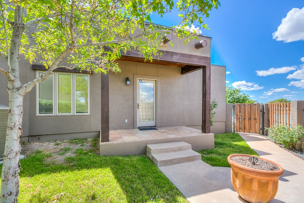 2061 Beaty Road Property Photo 26