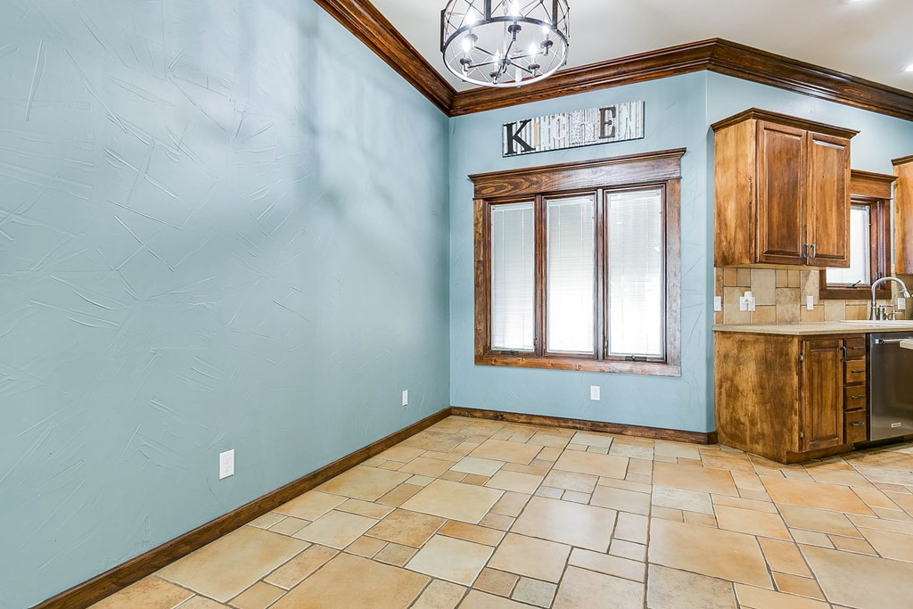 2061 Beaty Road Property Photo 38