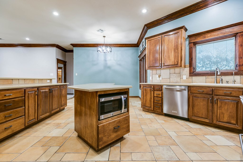 2061 Beaty Road Property Photo 41