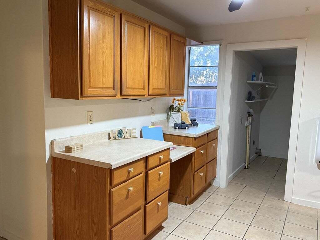 811 Akin Street Property Photo 7