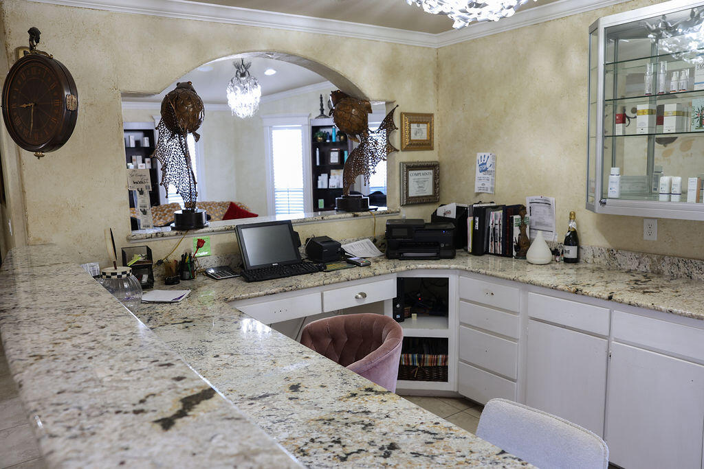 3812 Arden Road Property Photo 7