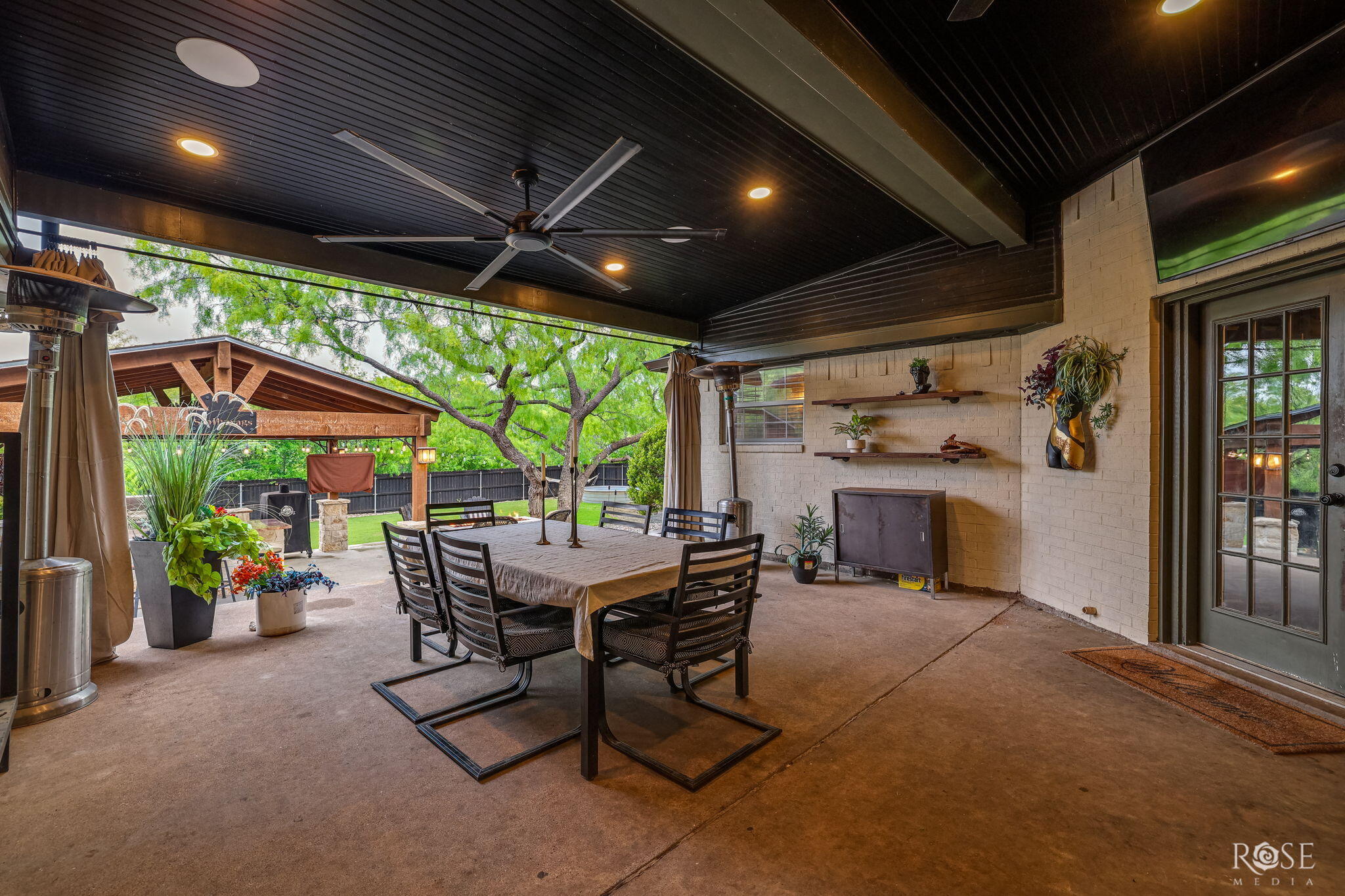 1282 Gleneagles Drive Property Photo 34
