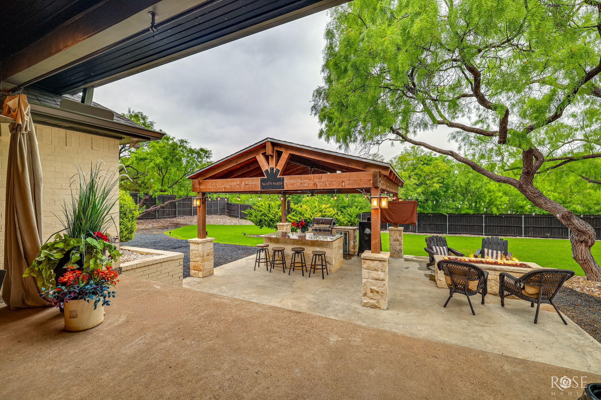 1282 Gleneagles Drive Property Photo 37