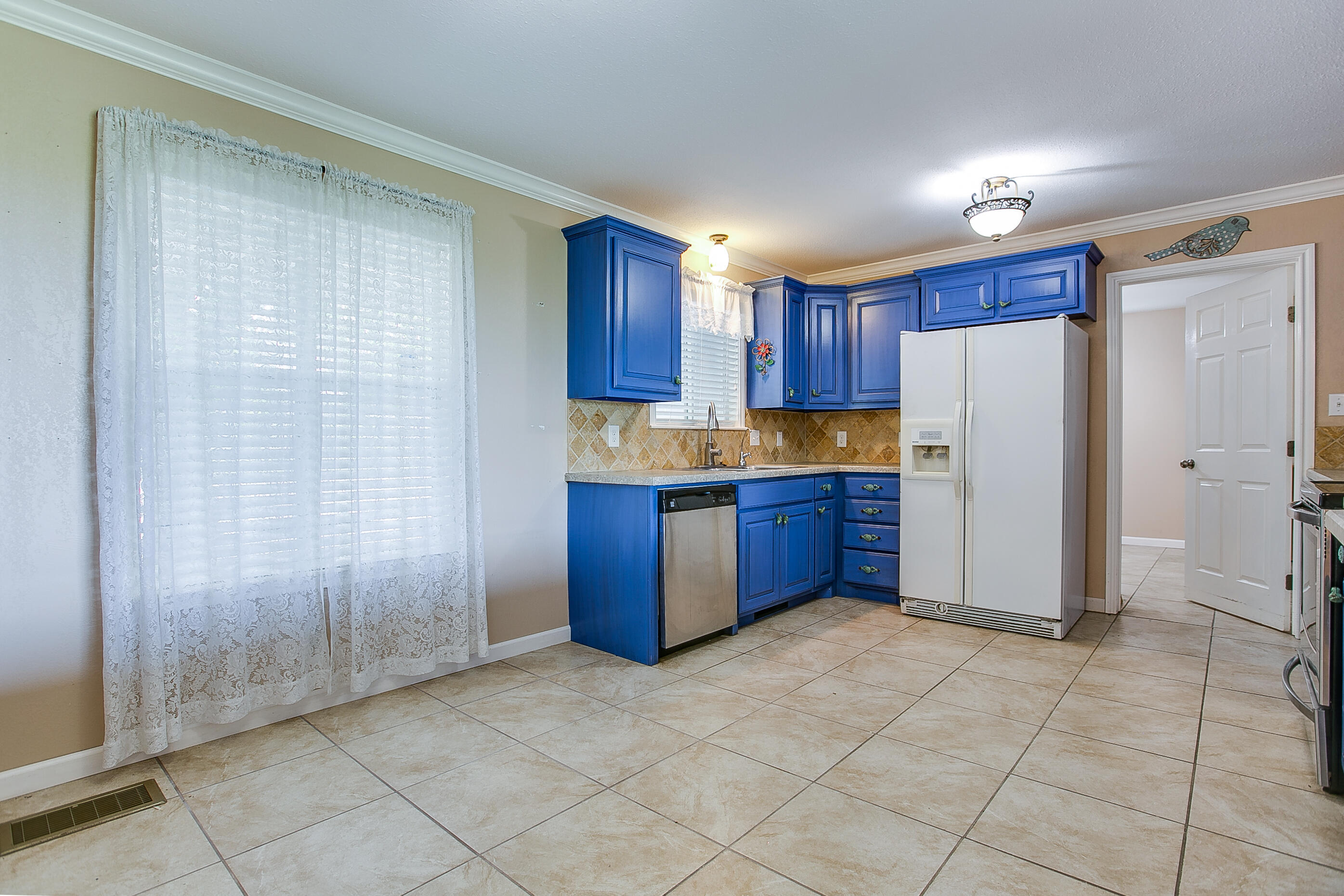 410 Mccarver Drive Property Photo 10