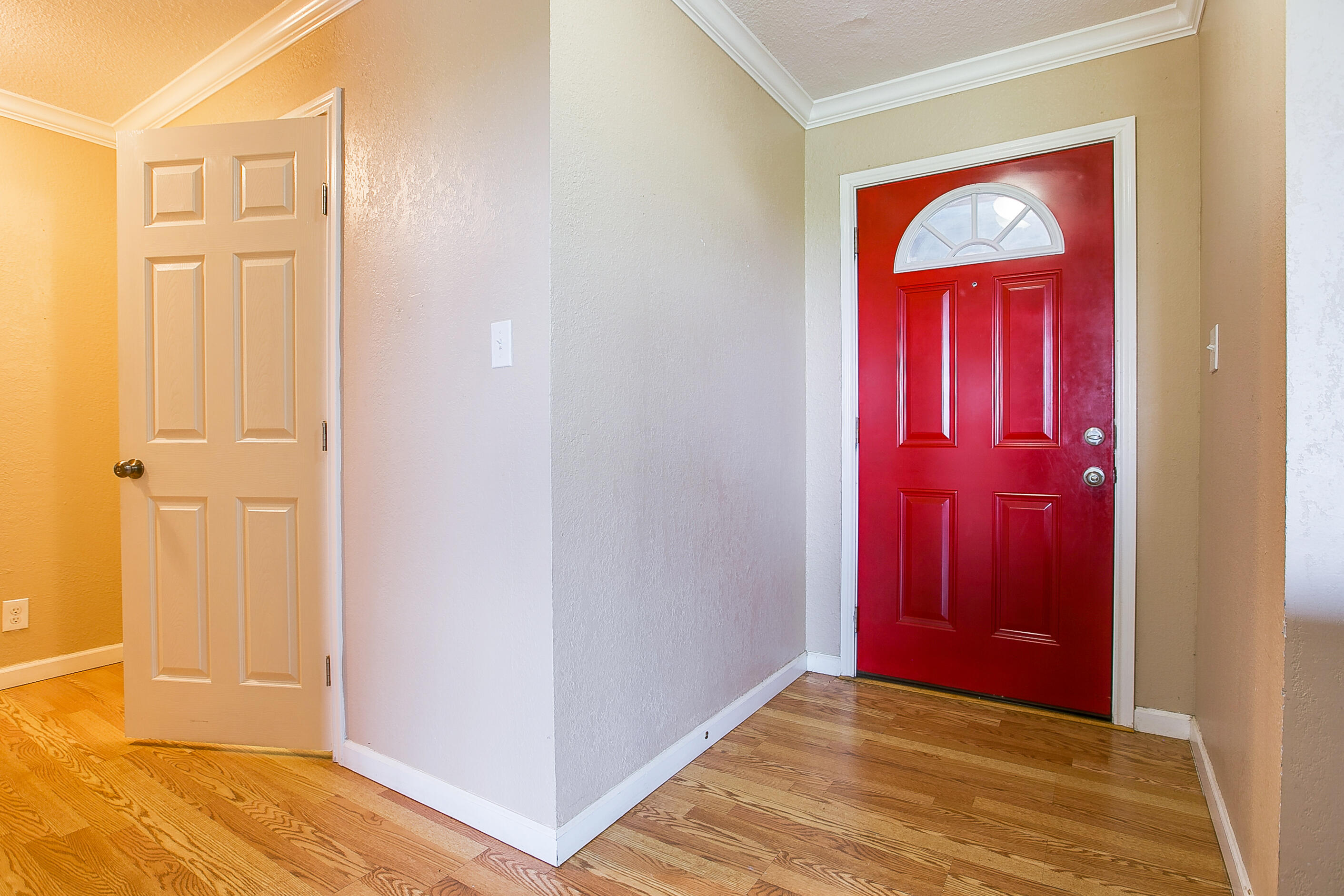 410 Mccarver Drive Property Photo 12