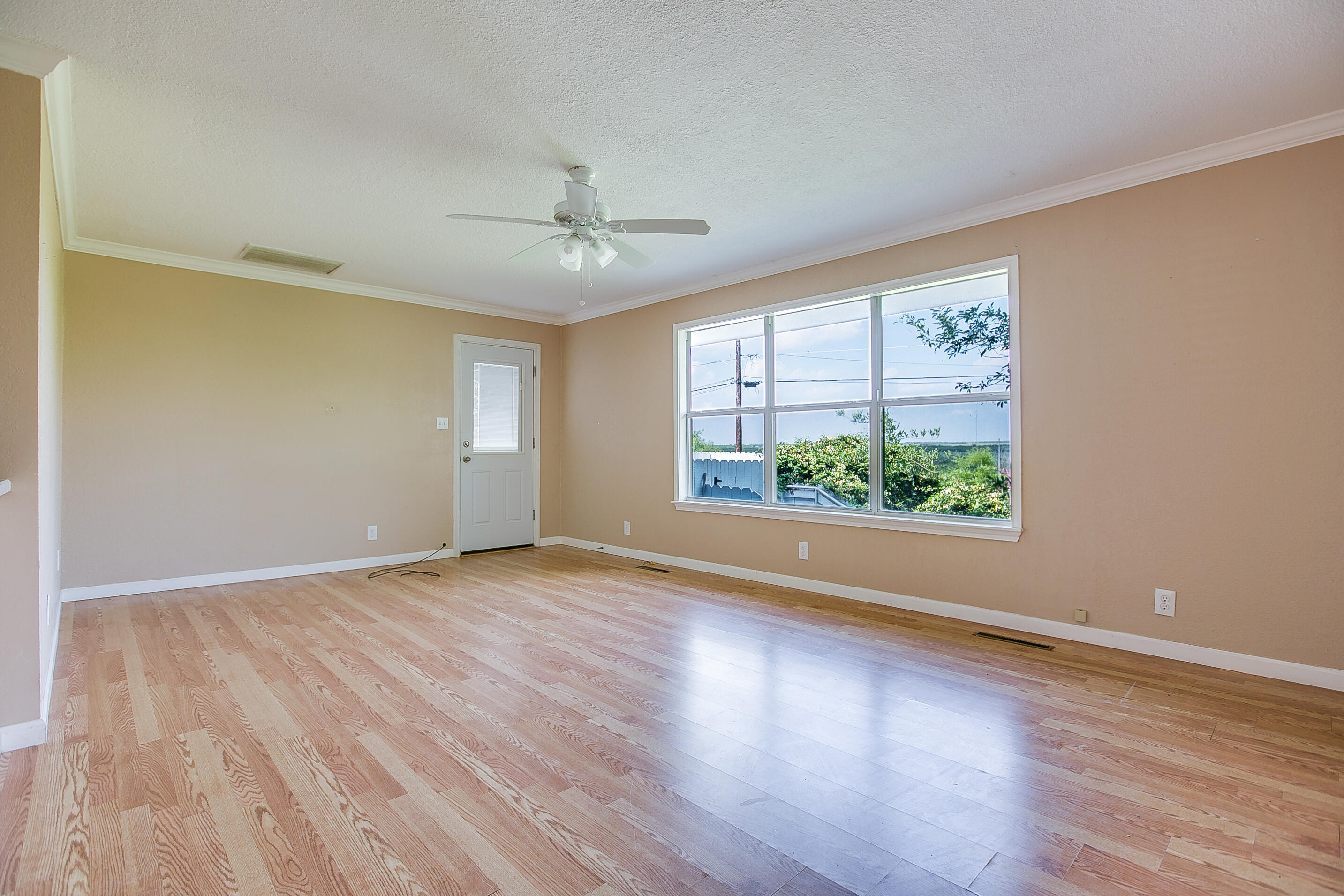 410 Mccarver Drive Property Photo 13