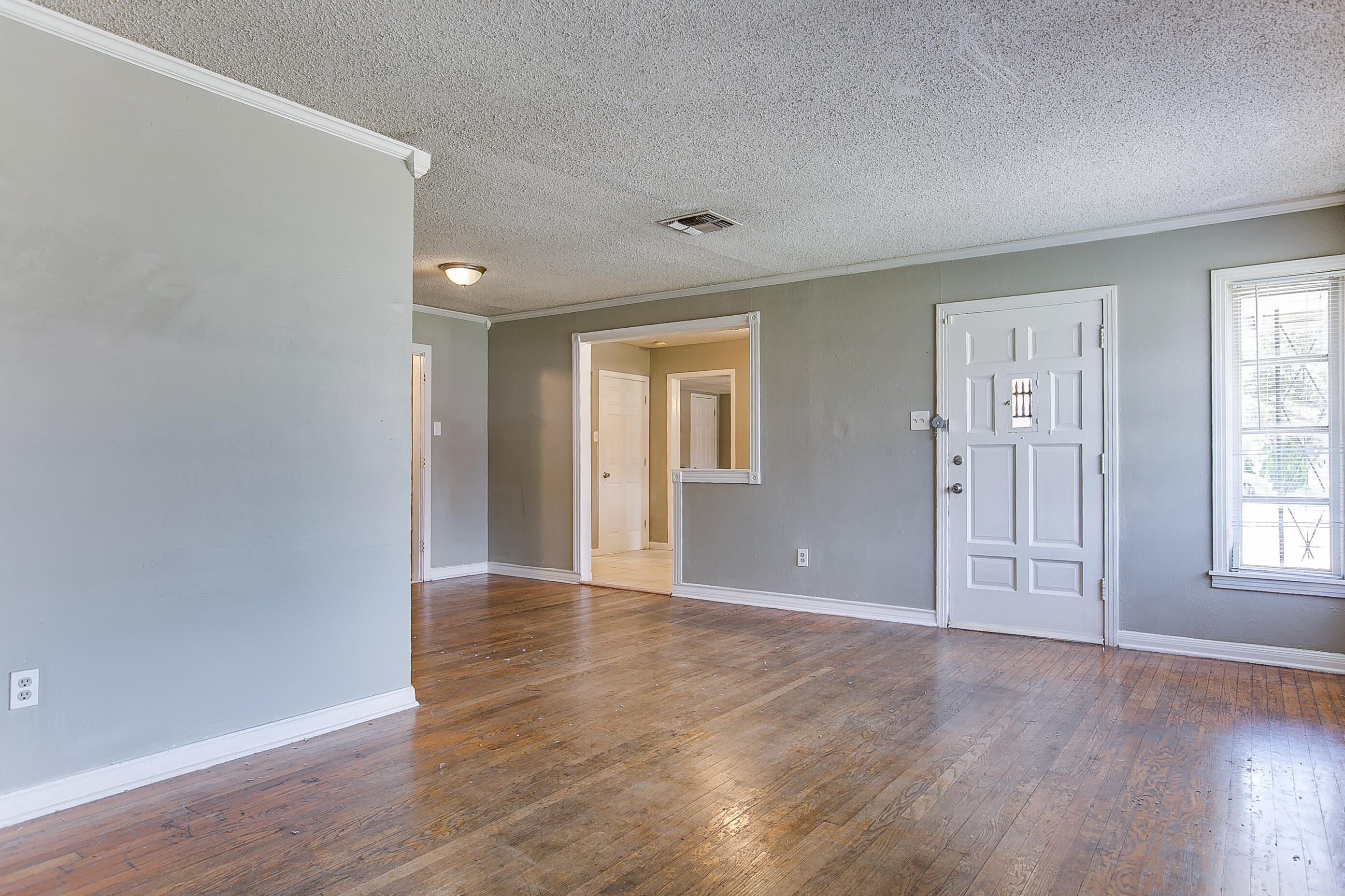 2605 Dena Drive Property Photo 7