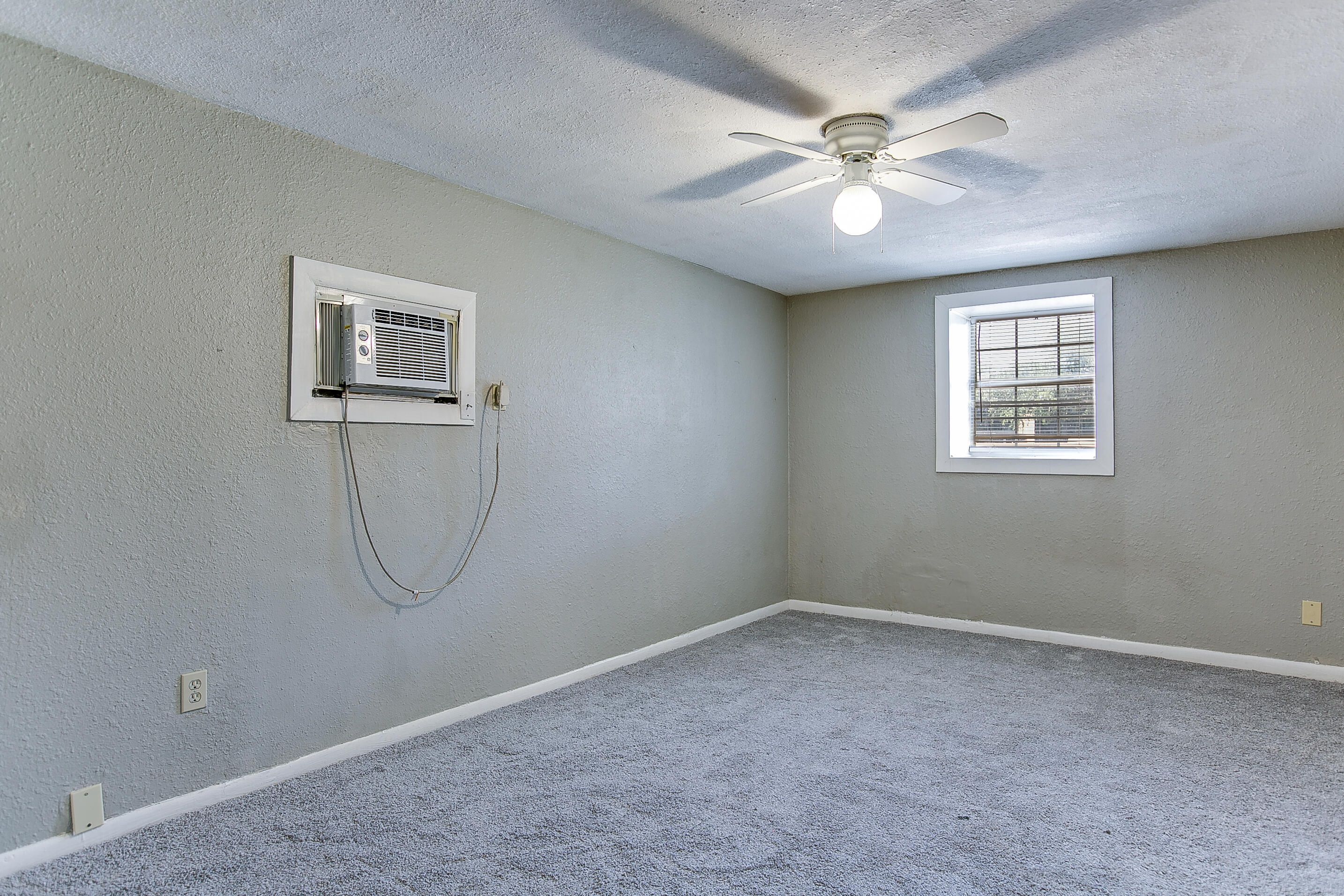 2605 Dena Drive Property Photo 12