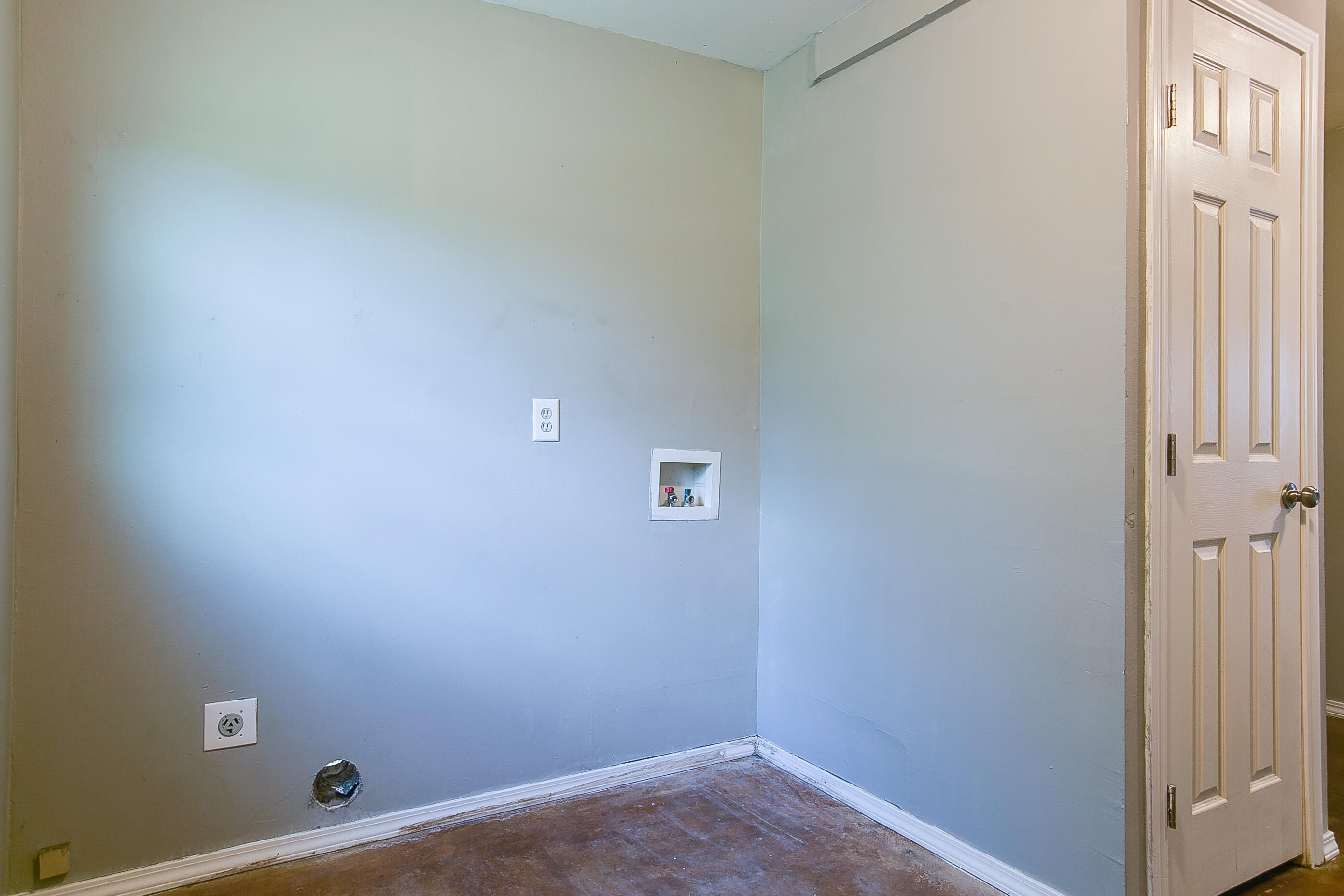 2605 Dena Drive Property Photo 15