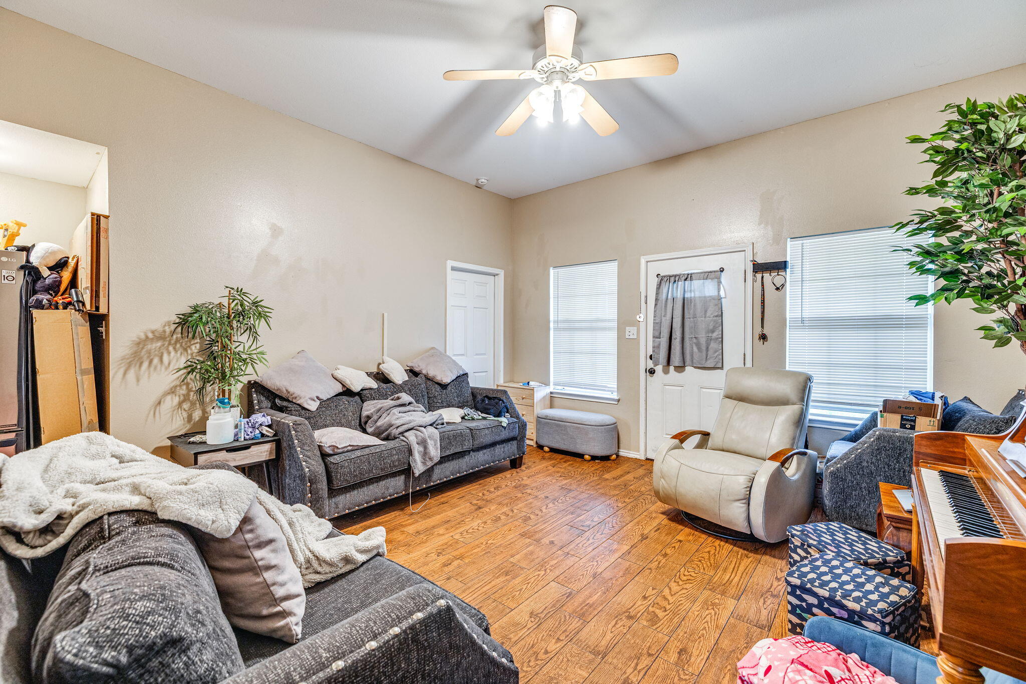1614 Cloud Street Property Photo 5