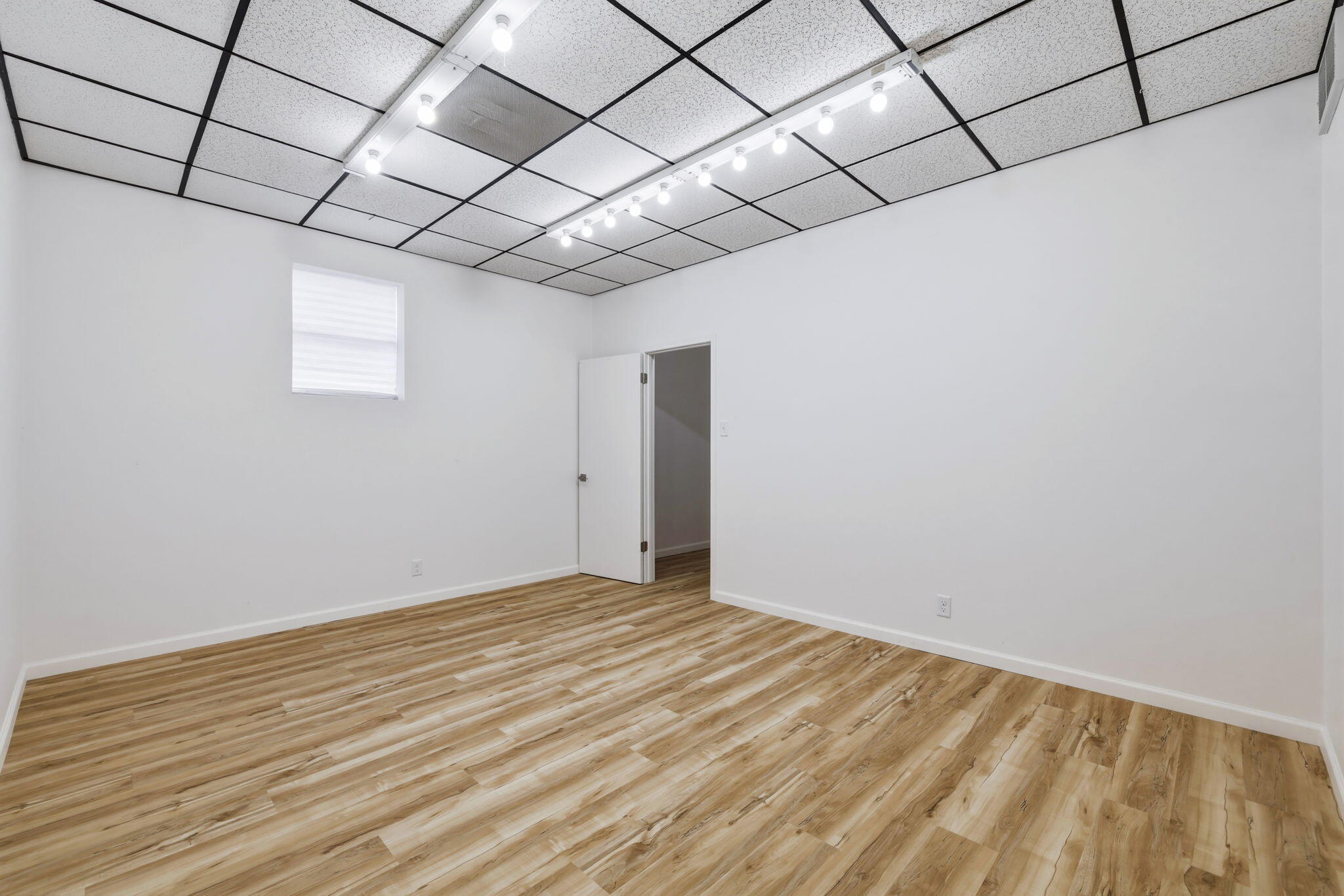 2619 Sherwood Way Property Photo 14