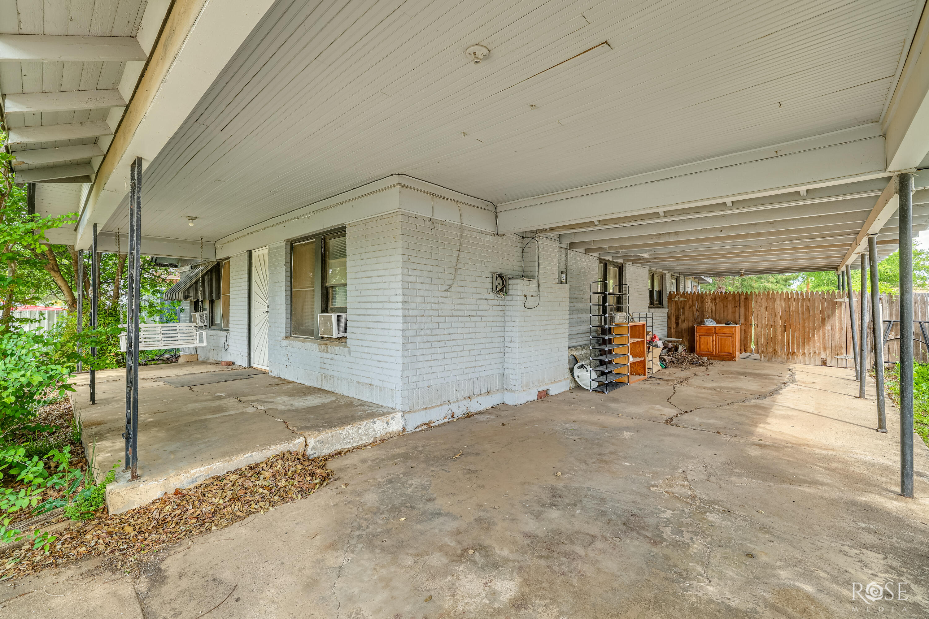 708 Spaulding Street Property Photo 5