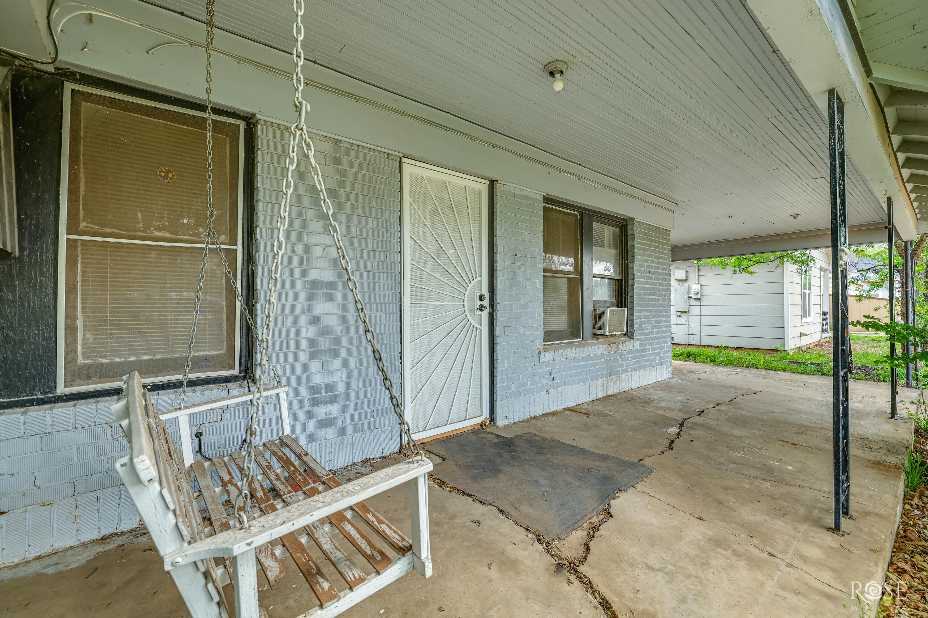 708 Spaulding Street Property Photo 7