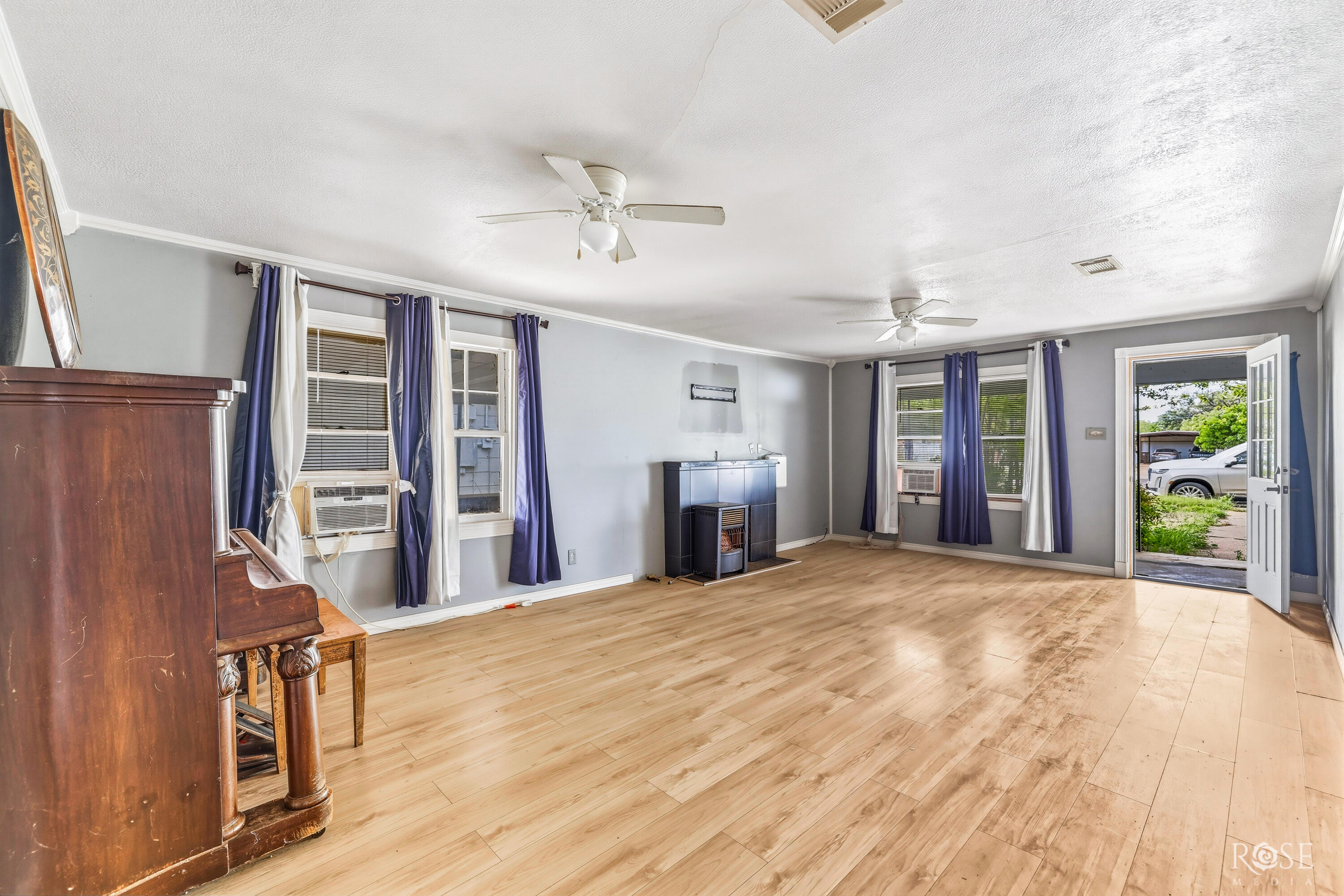 708 Spaulding Street Property Photo 10