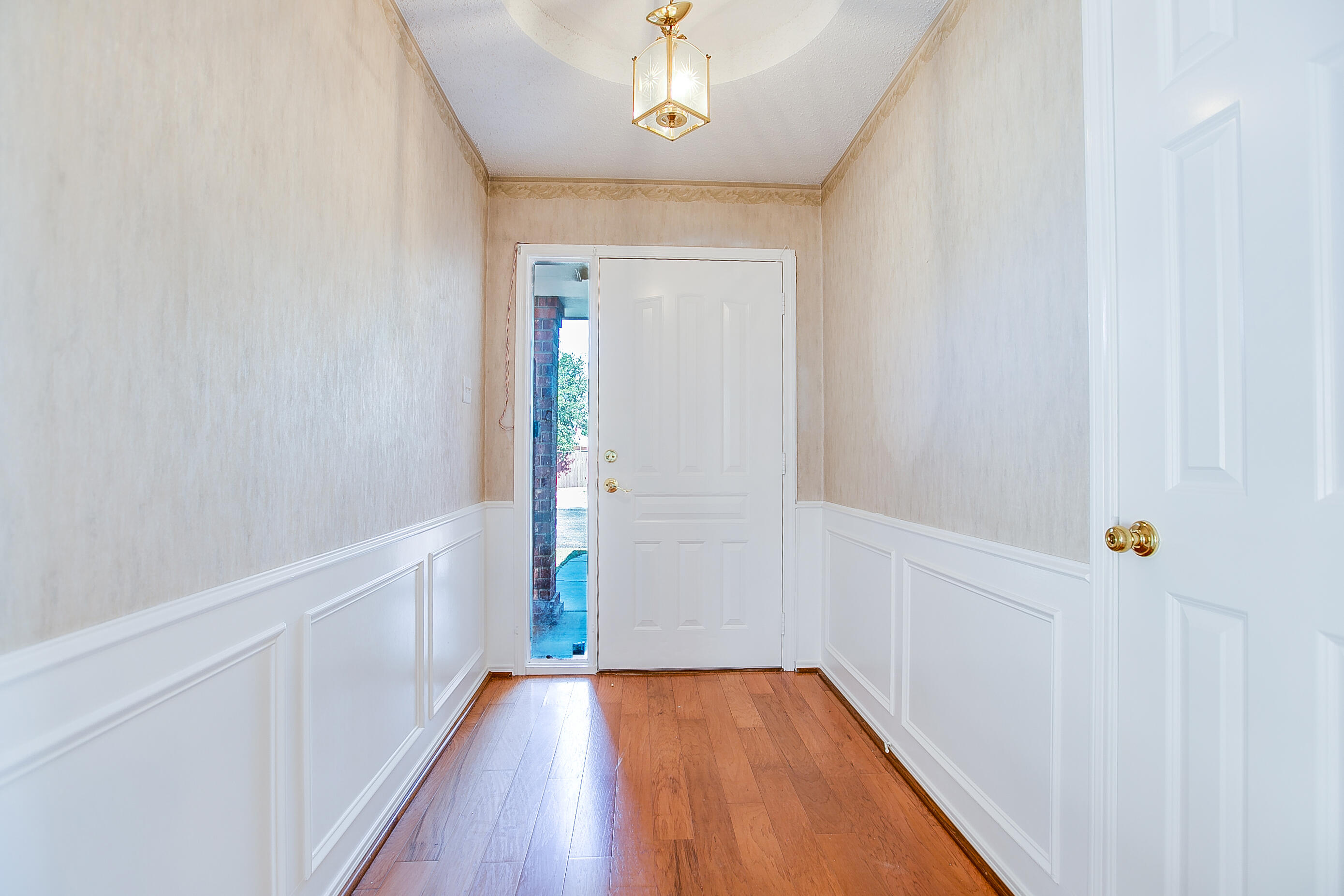 4553 Southern Oak Lane Property Photo 6