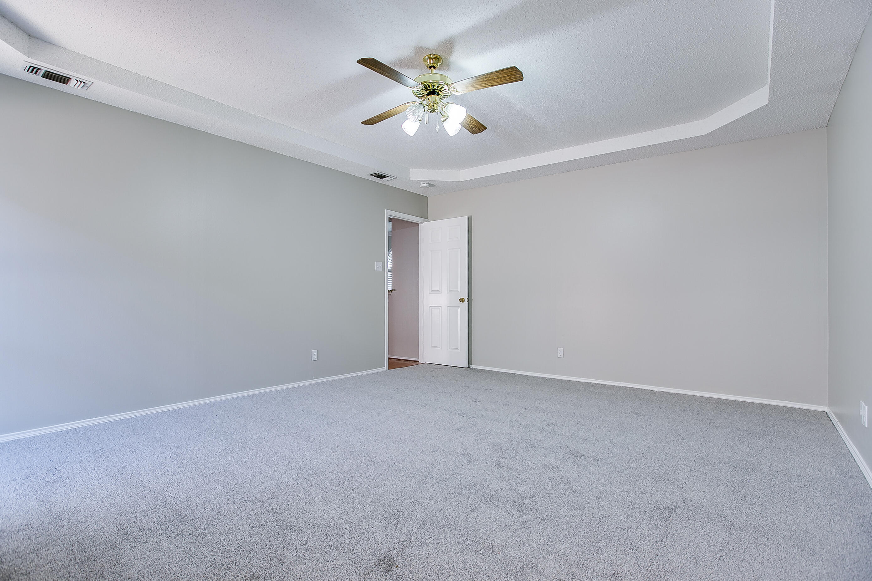 4553 Southern Oak Lane Property Photo 20