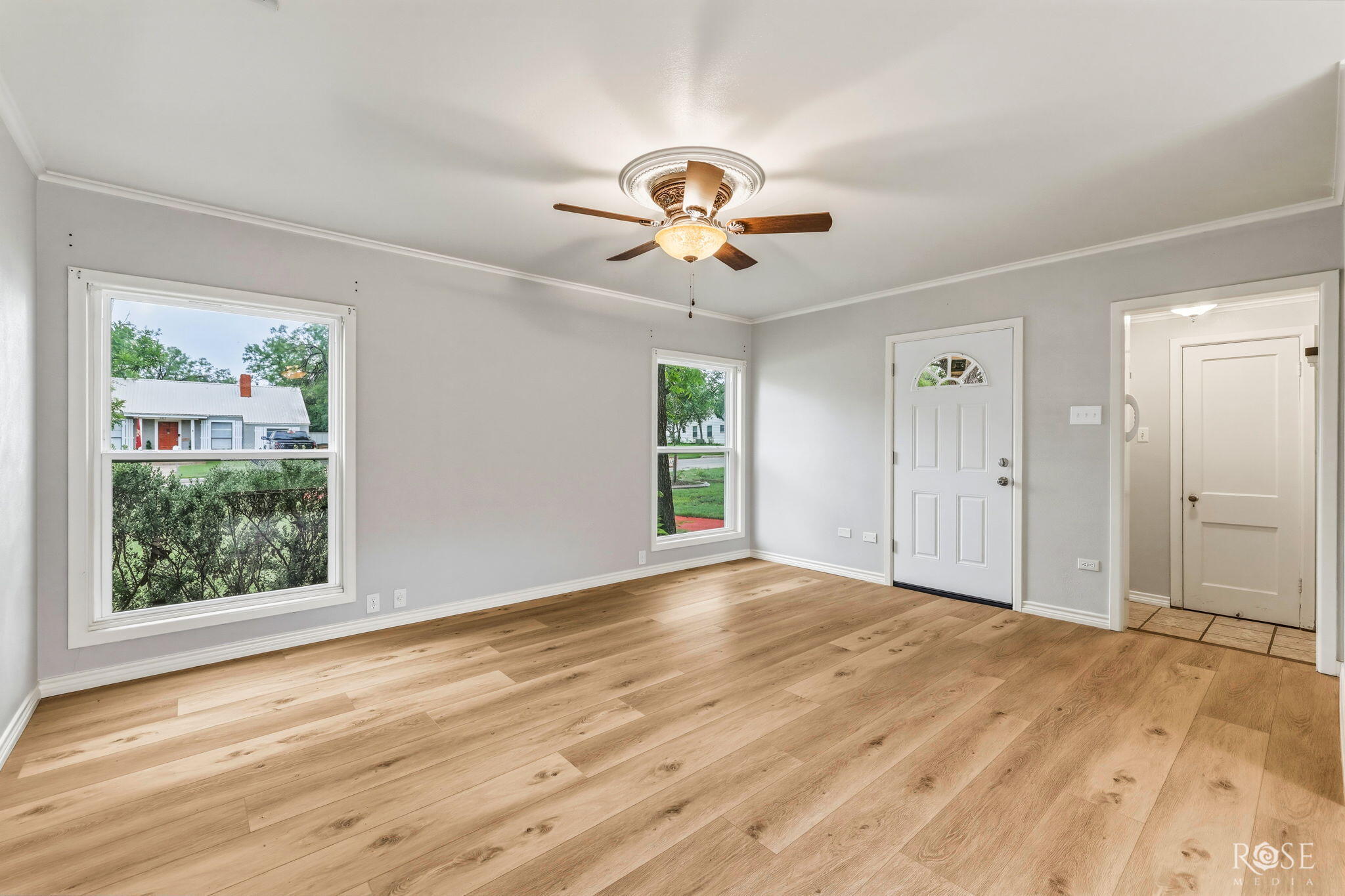 2104 W Avenue J Property Photo 10