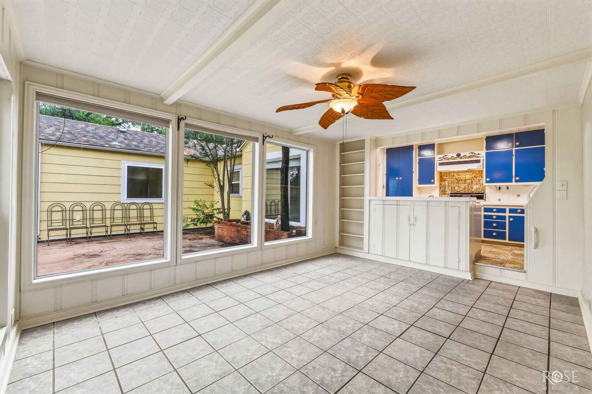 2104 W Avenue J Property Photo 17