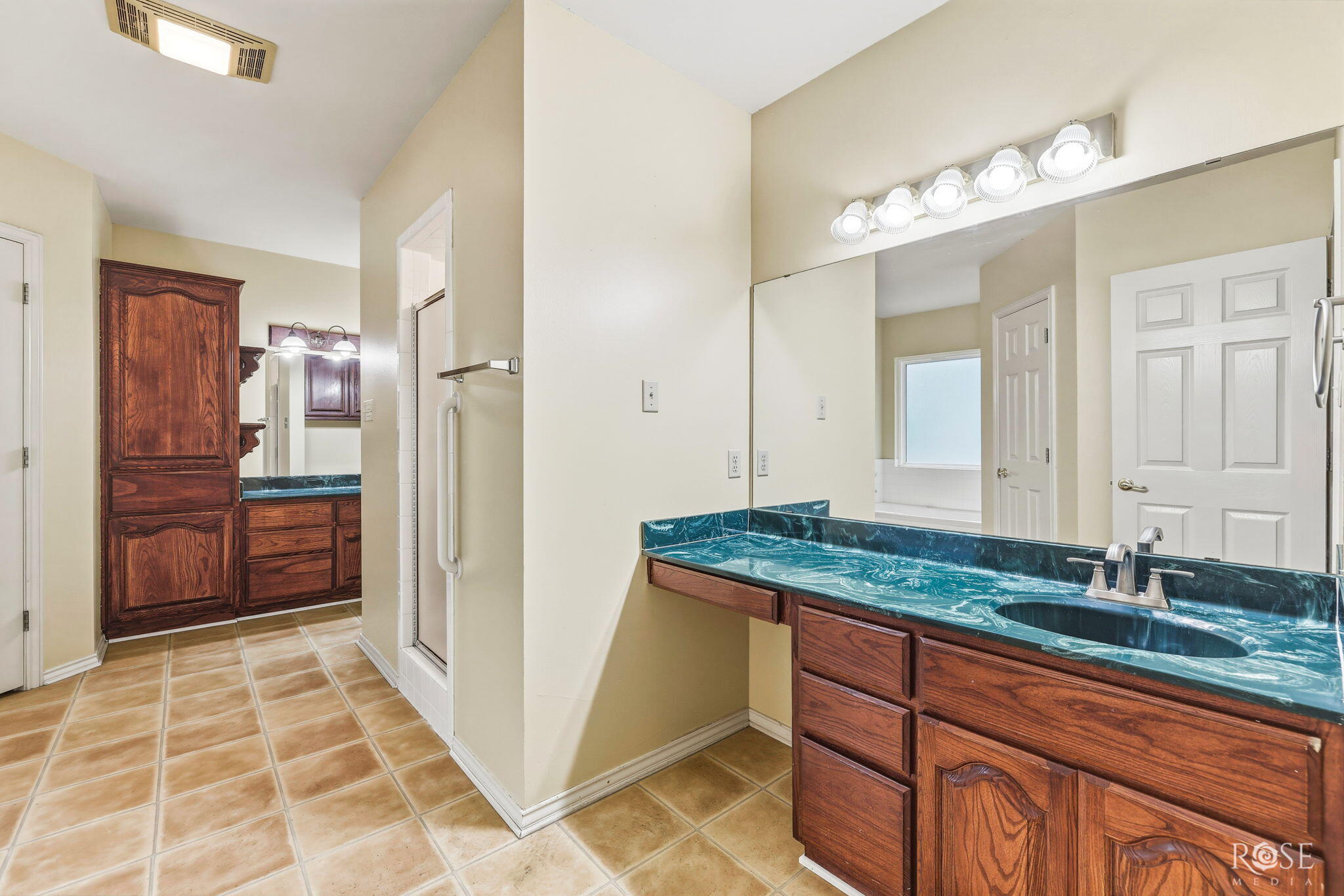 2104 W Avenue J Property Photo 20