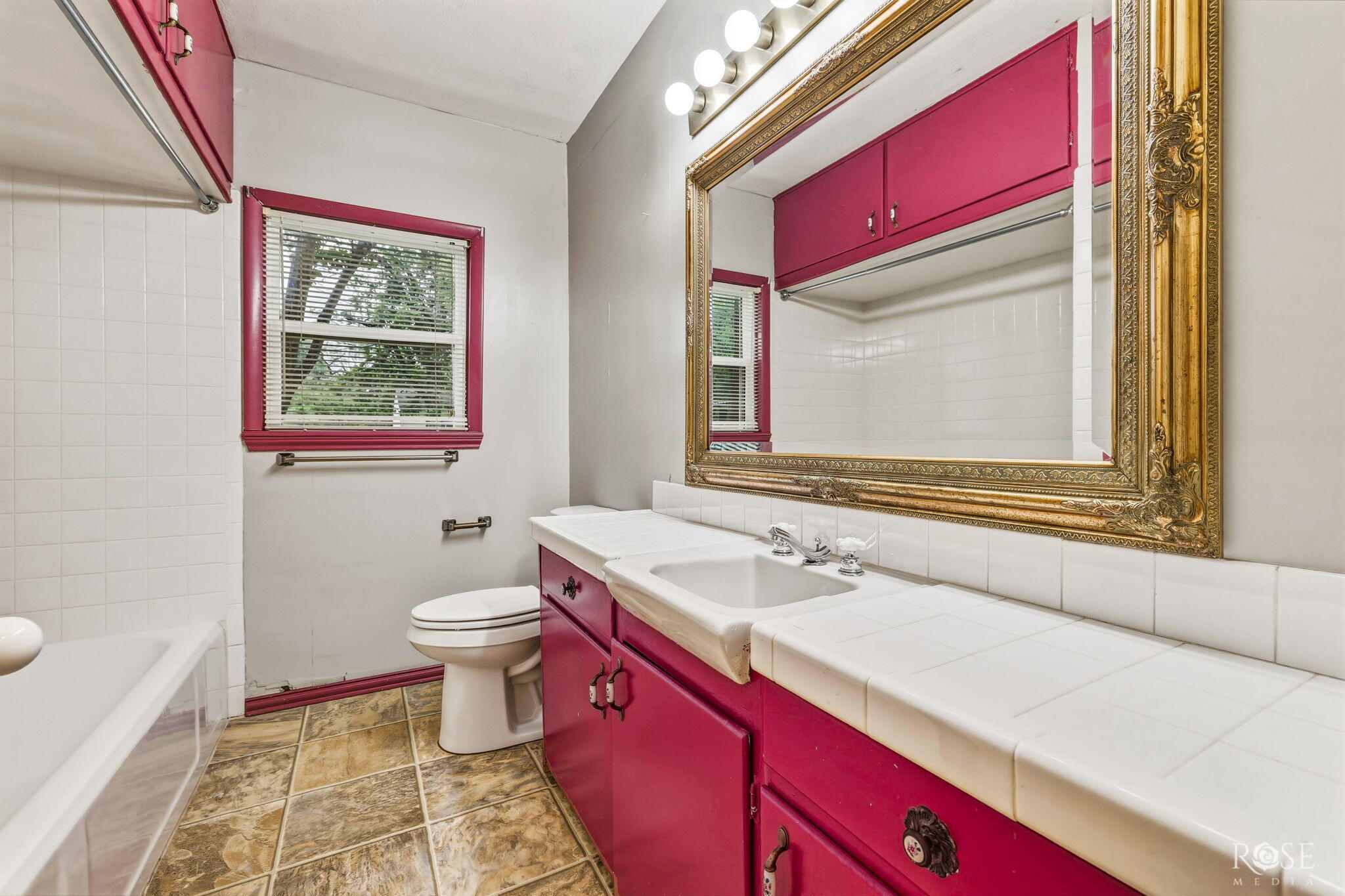 2104 W Avenue J Property Photo 27
