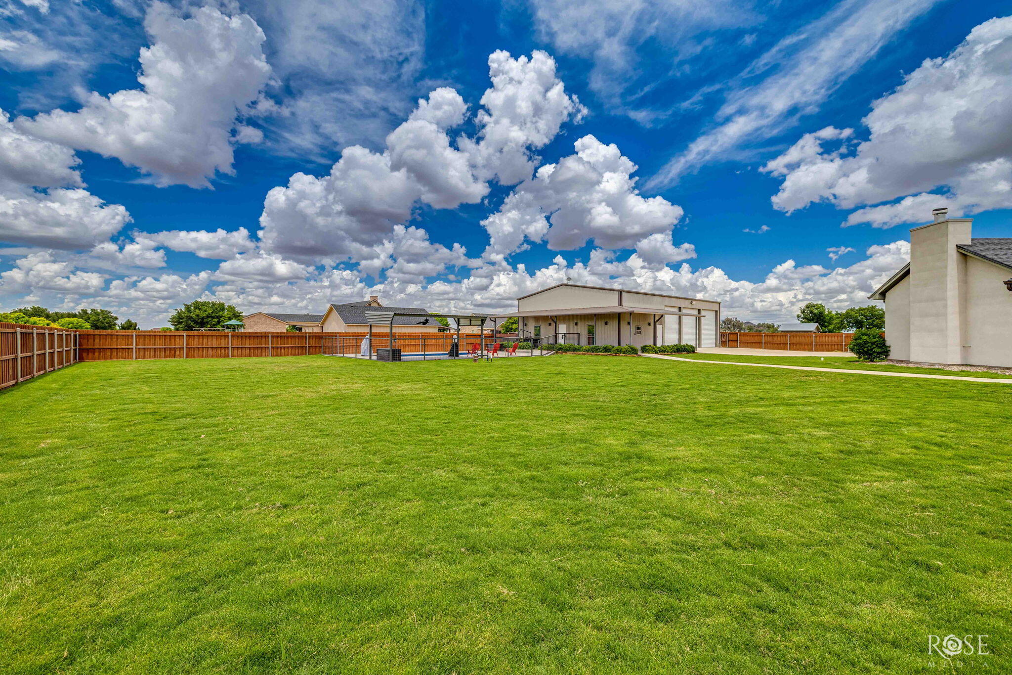 8214 Waterloo Drive Property Photo 17