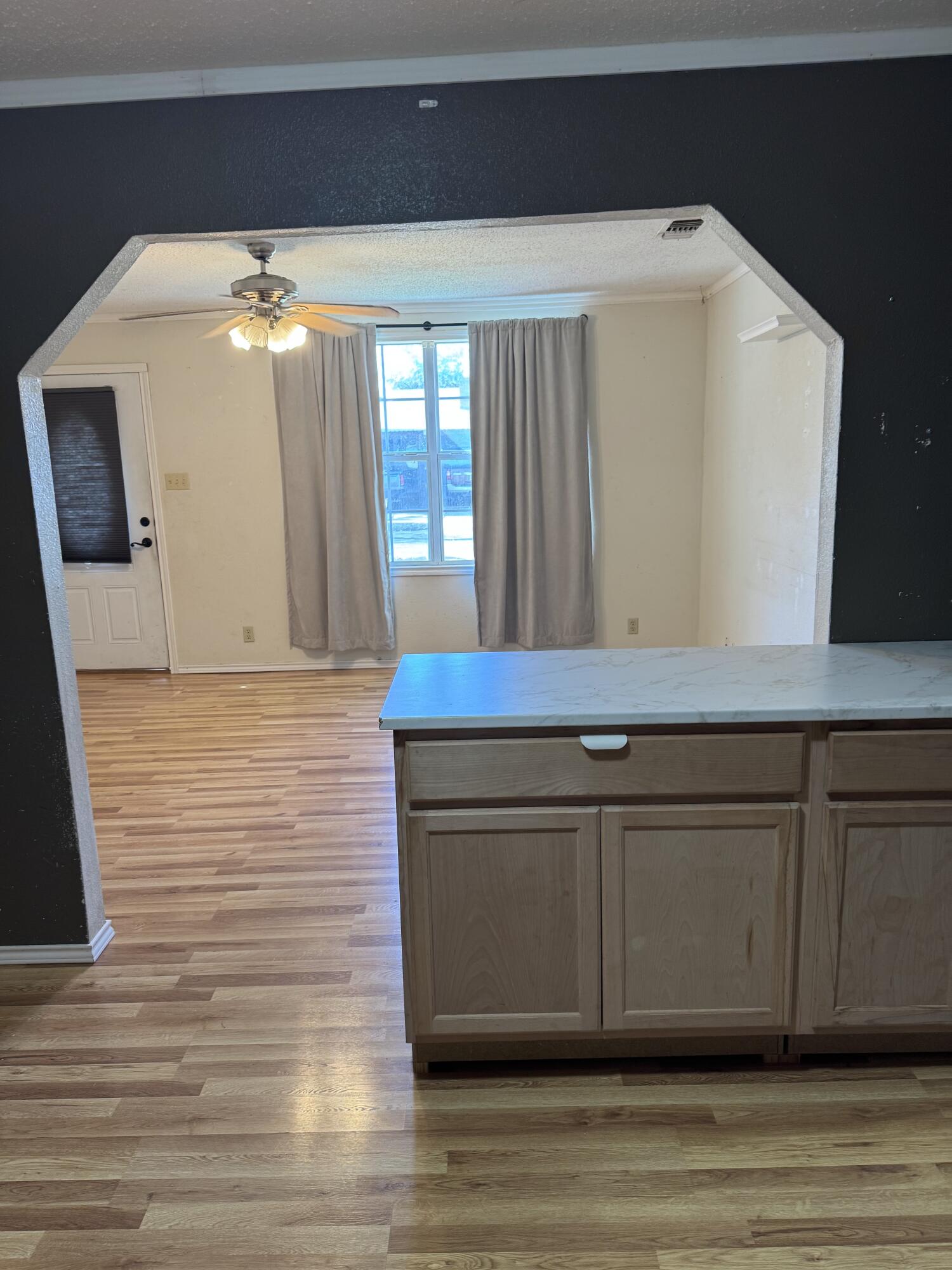 2520 Forest Park Avenue Property Photo 5