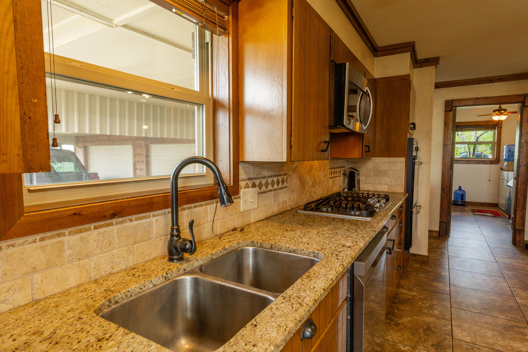 817 County Road 130 Property Photo 12