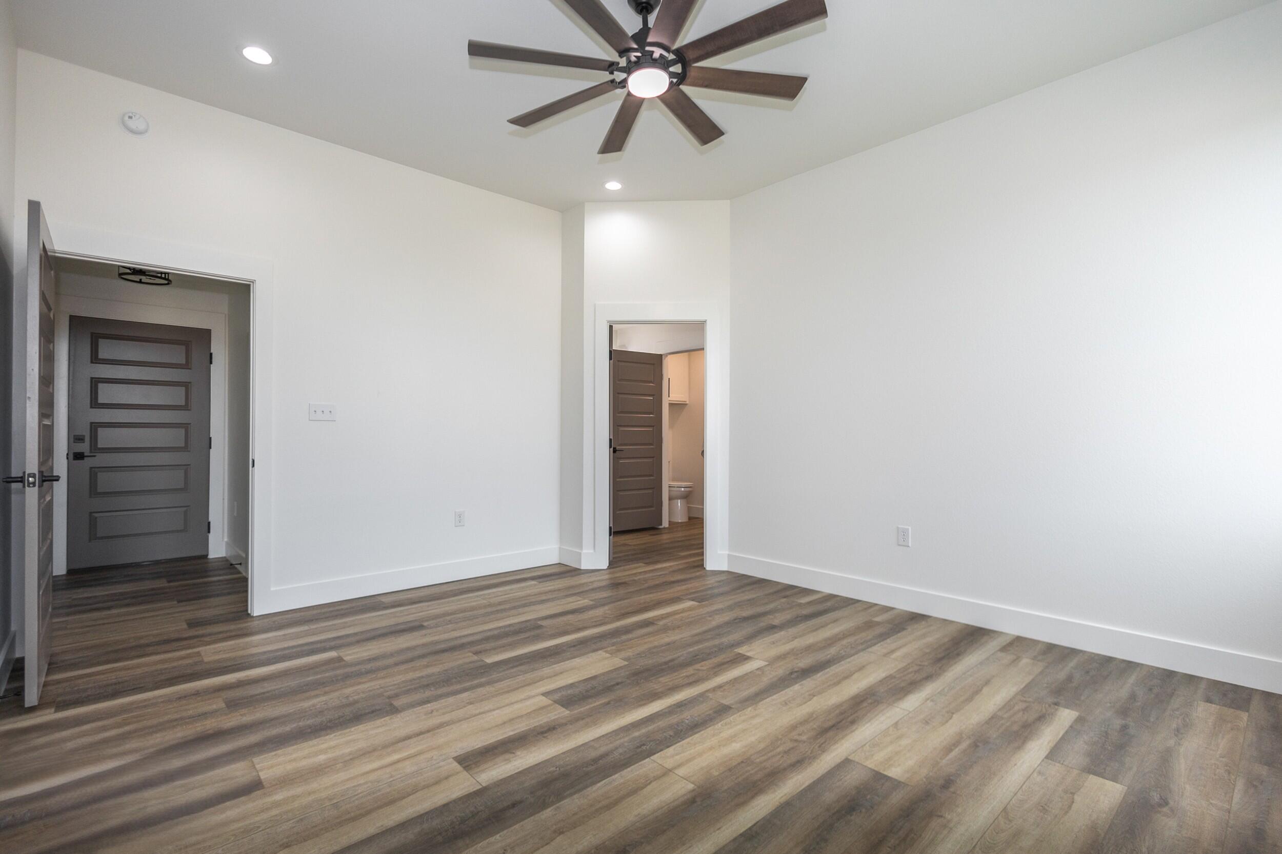 5510 Slayde Street Property Photo 14