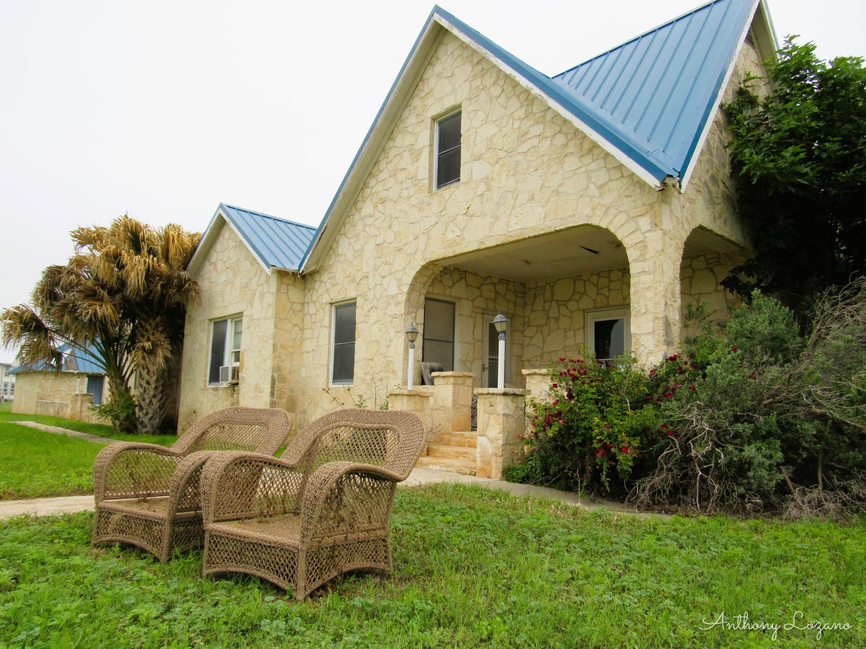 6624 Oilfield Drive Property Photo 4
