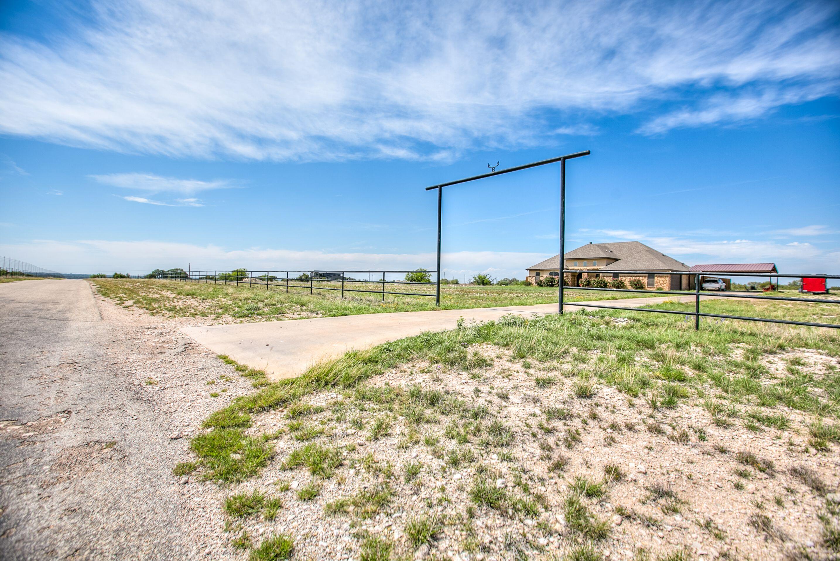 3038 Lineman Lane Property Photo 40