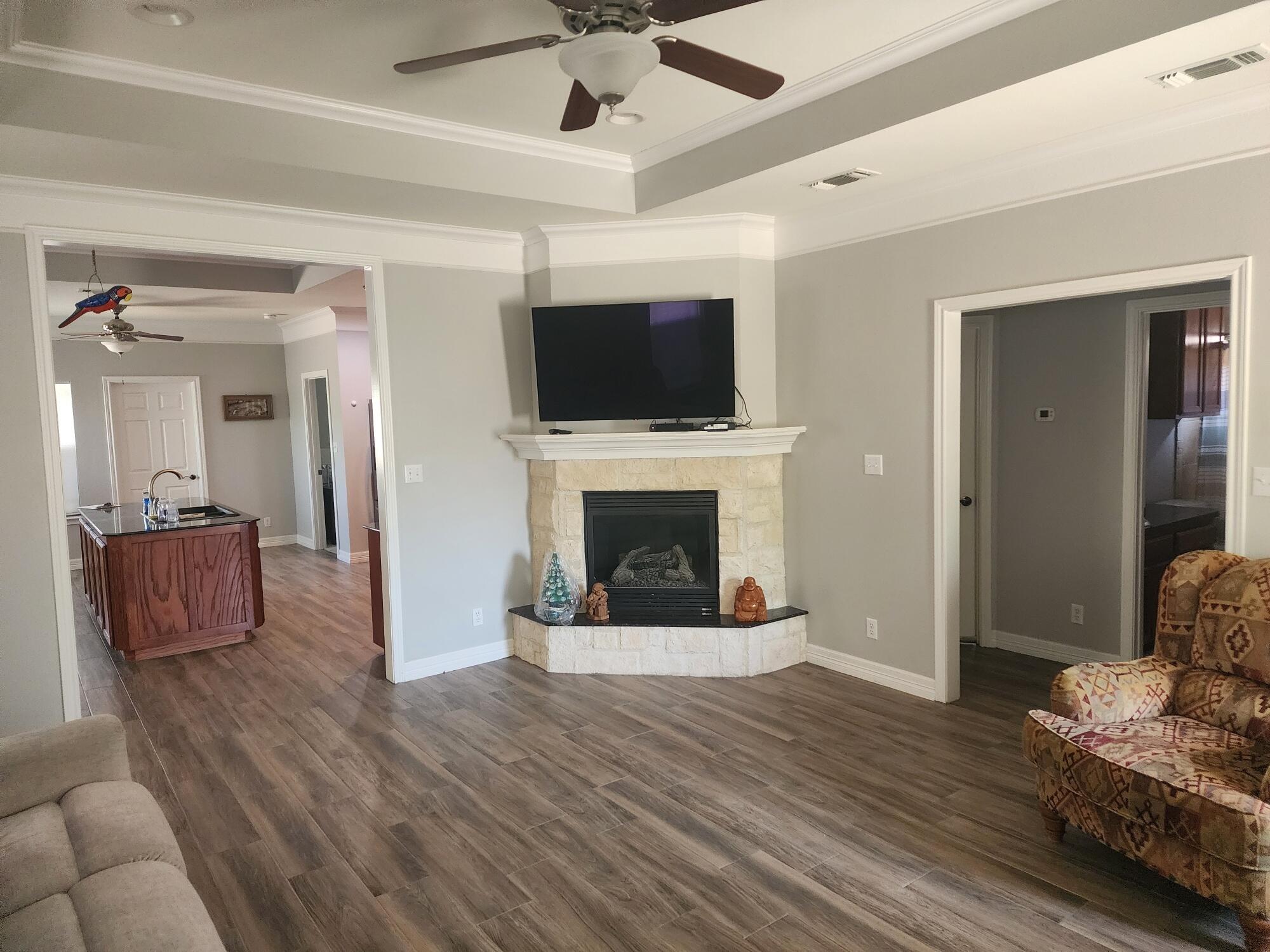 1226 Coventry Lane Property Photo 4