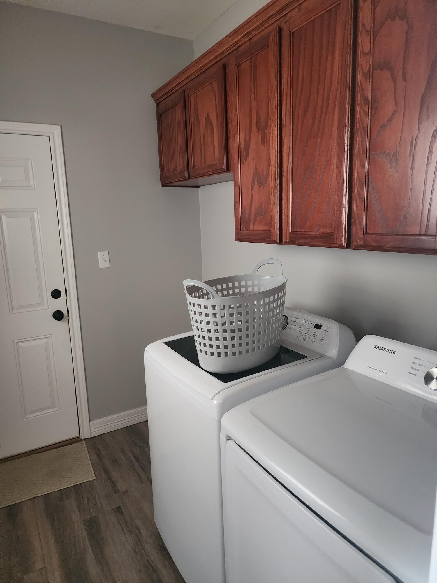 1226 Coventry Lane Property Photo 12