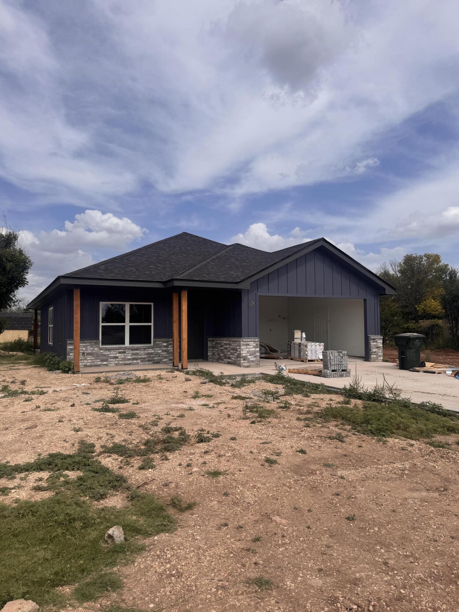10070 Cottontail Lane Property Photo 1