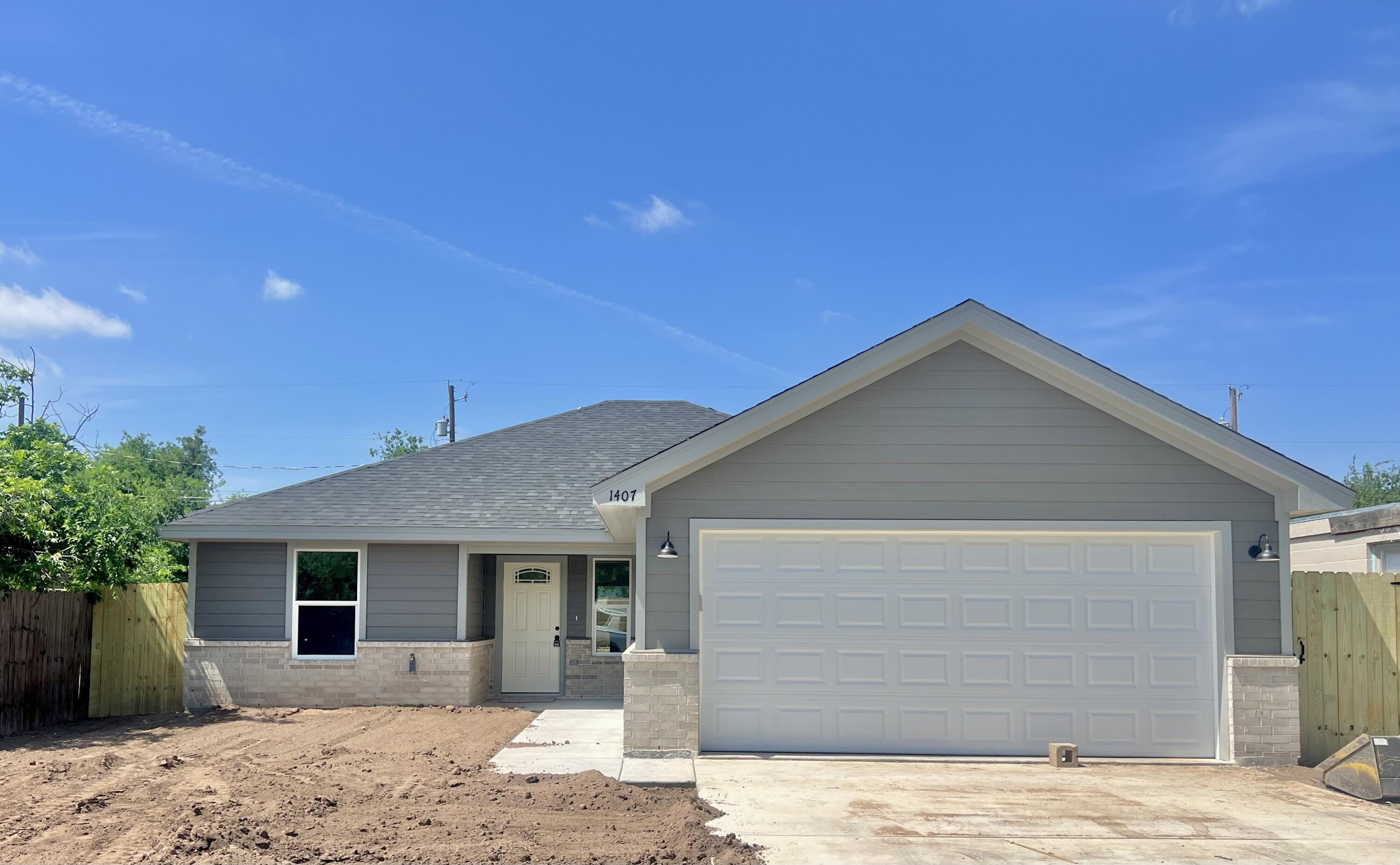 1407 Parker Street Property Photo 1