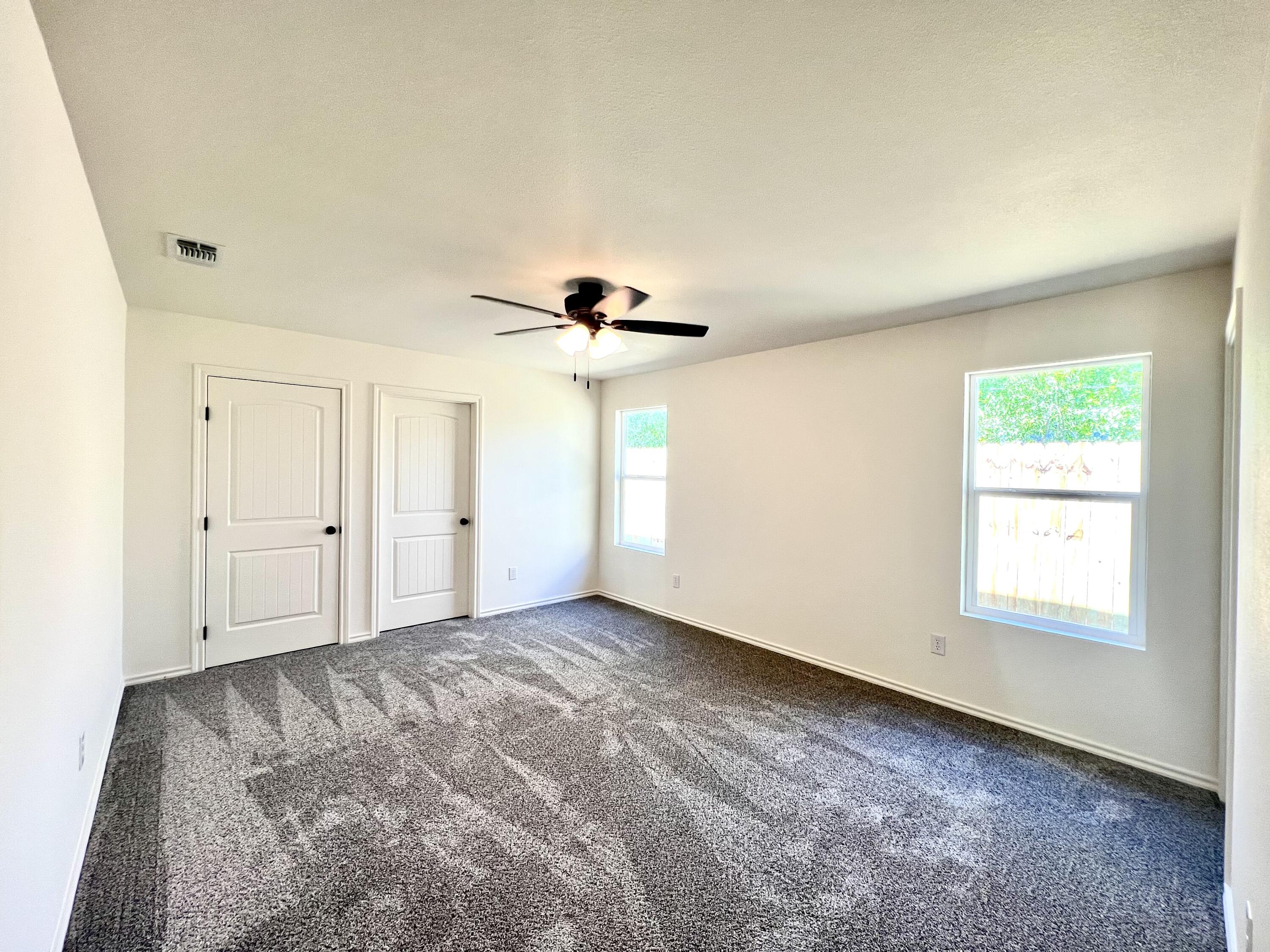 1407 Parker Street Property Photo 6