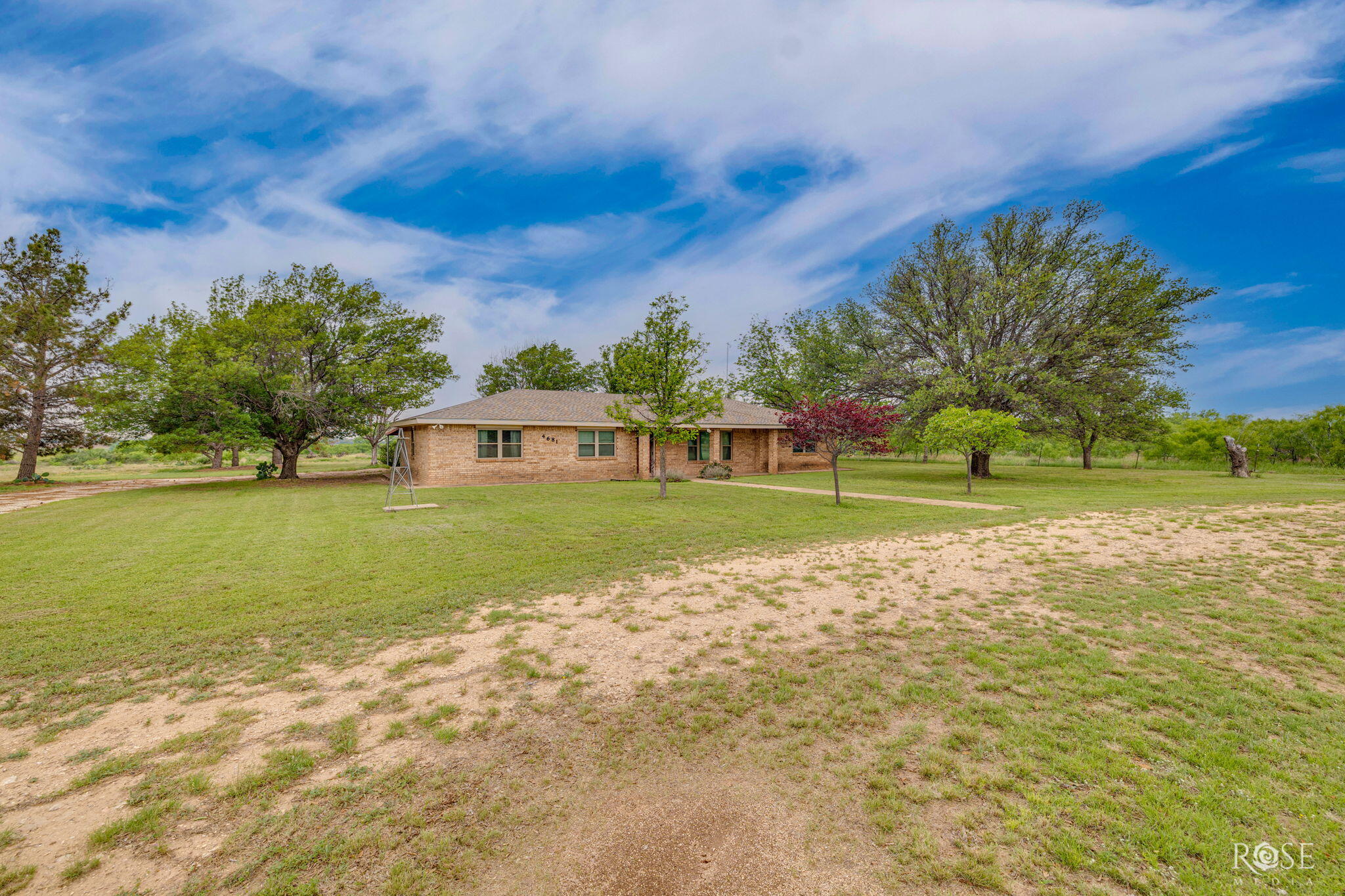 4681 S Jarratt Road Property Photo 3