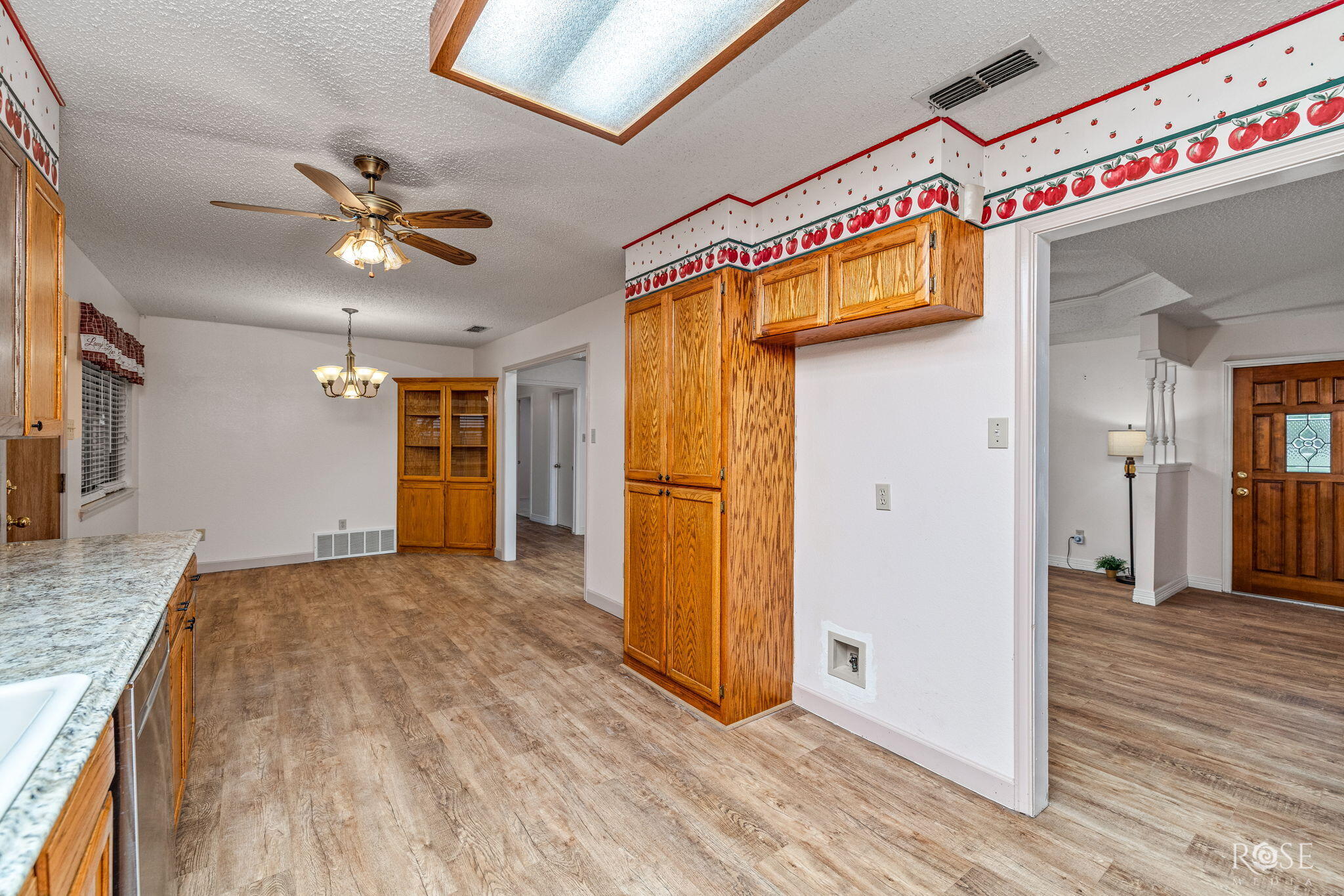 4681 S Jarratt Road Property Photo 11