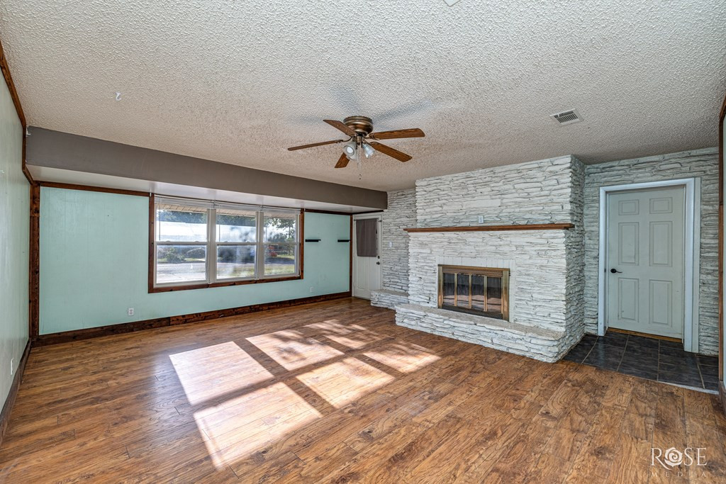 302 Key Street Property Photo 12
