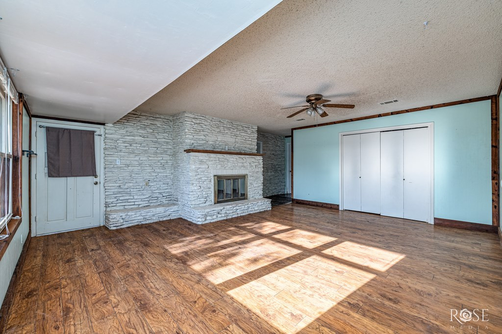 302 Key Street Property Photo 13