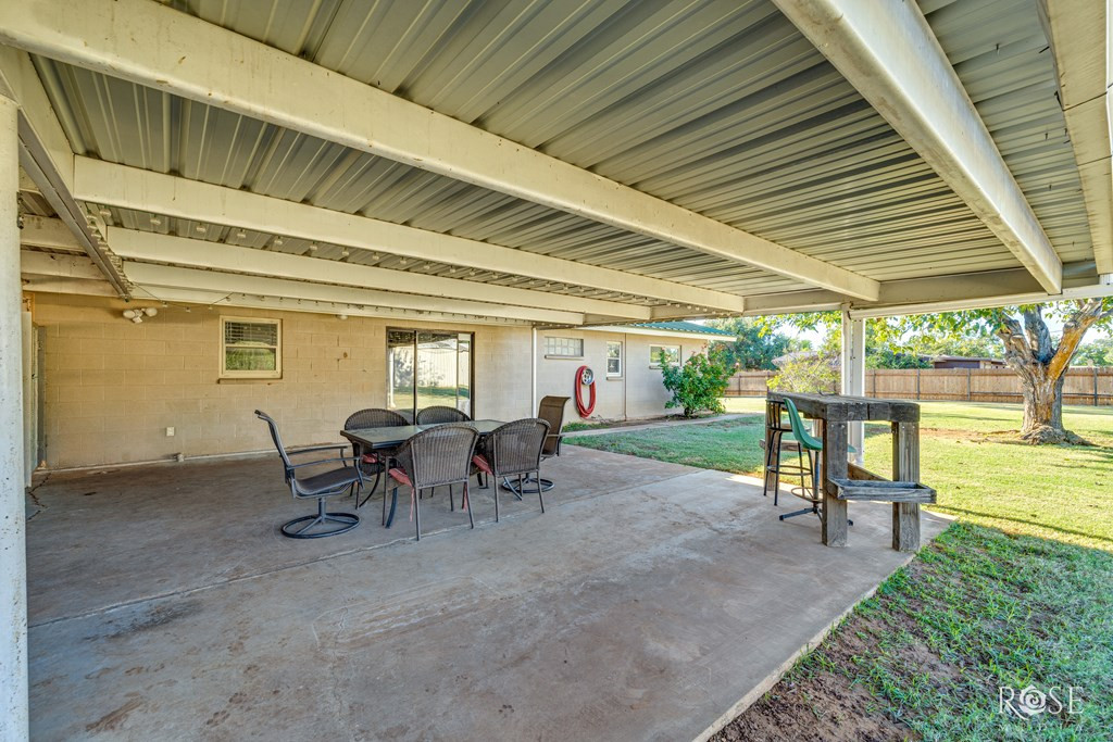 302 Key Street Property Photo 22