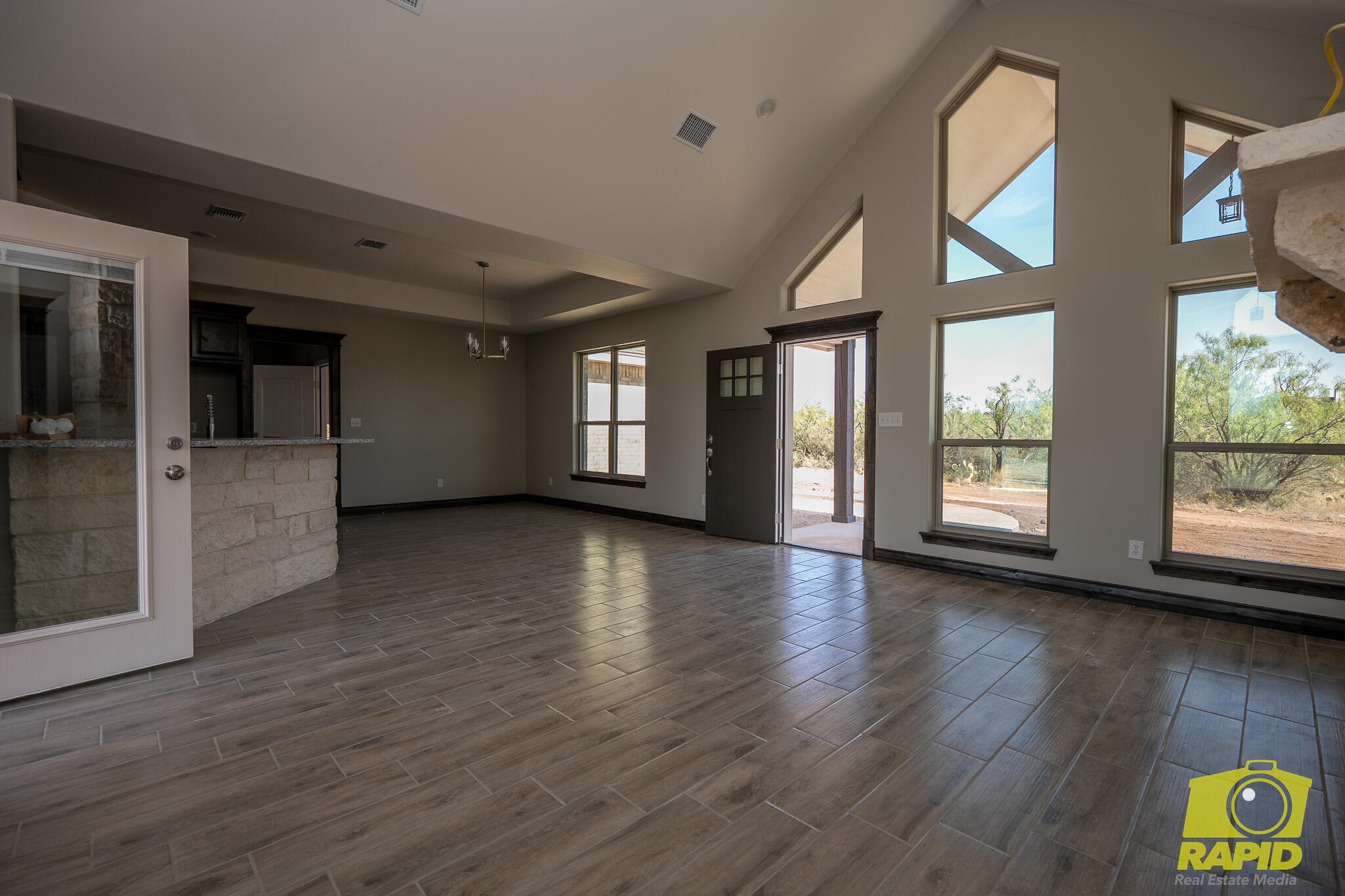 9699 Jaguar Trl Trail Property Photo 3