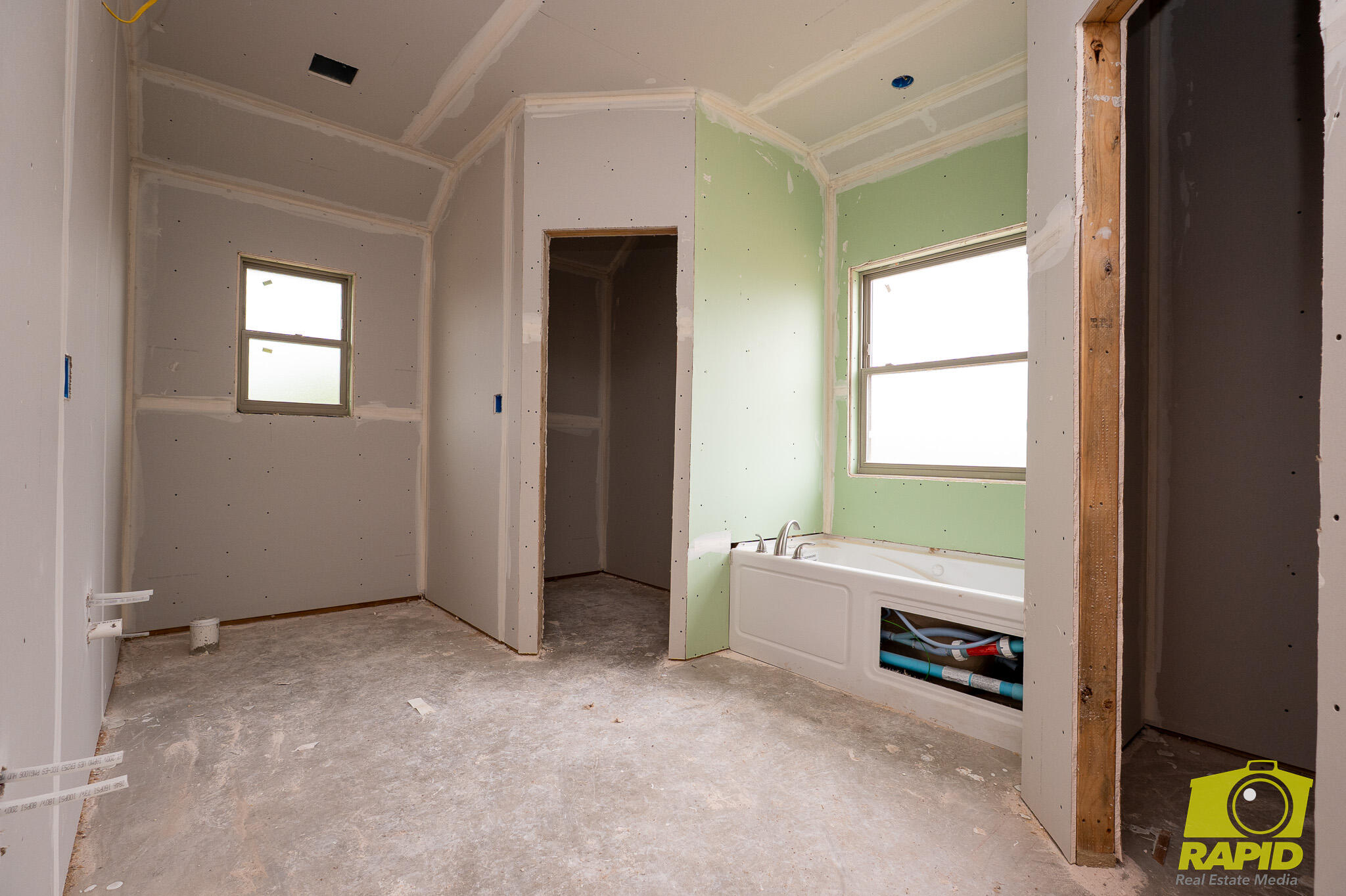 9619 Grey Wolf Lane Property Photo 5