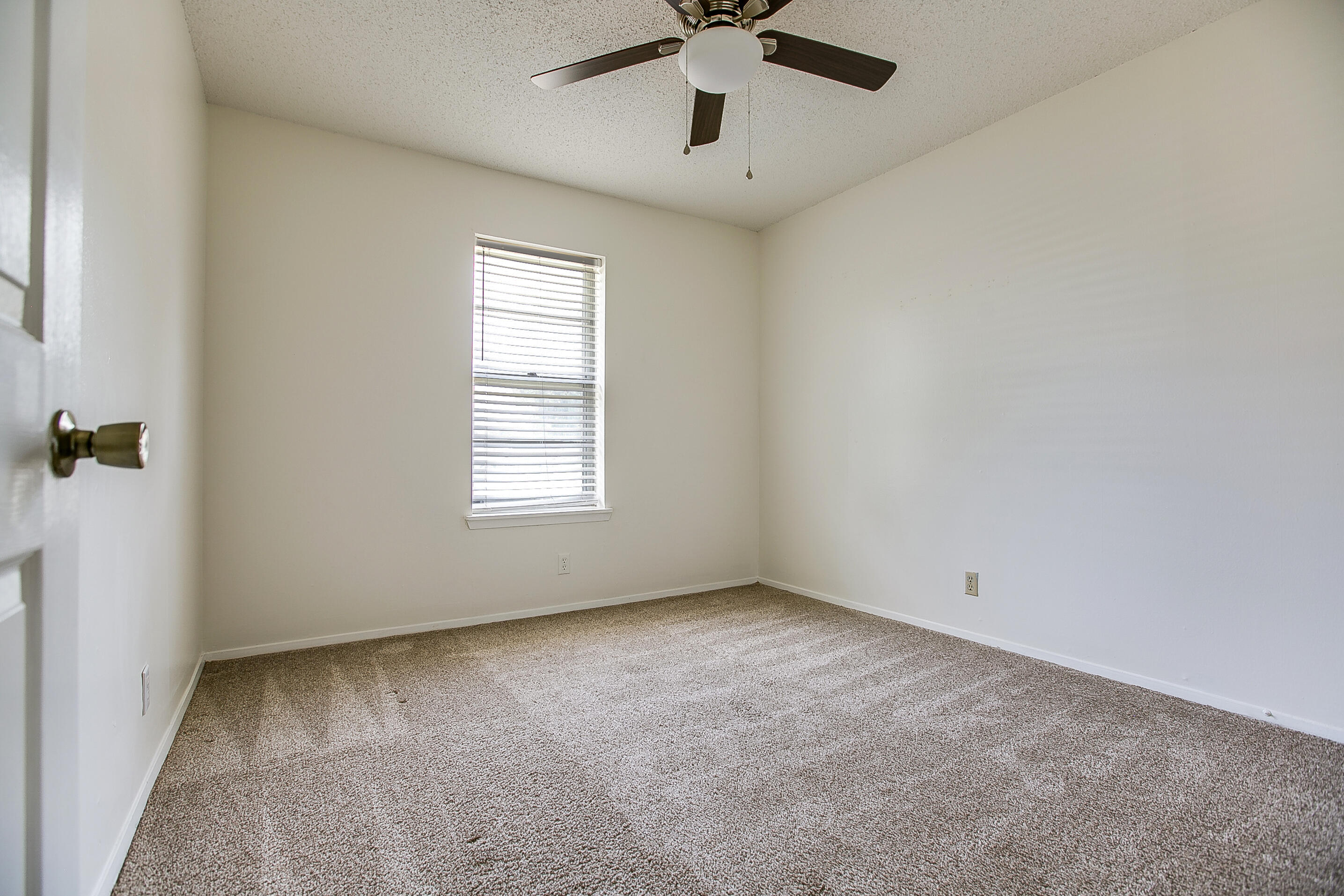 230 Nottingham Trail Property Photo 16