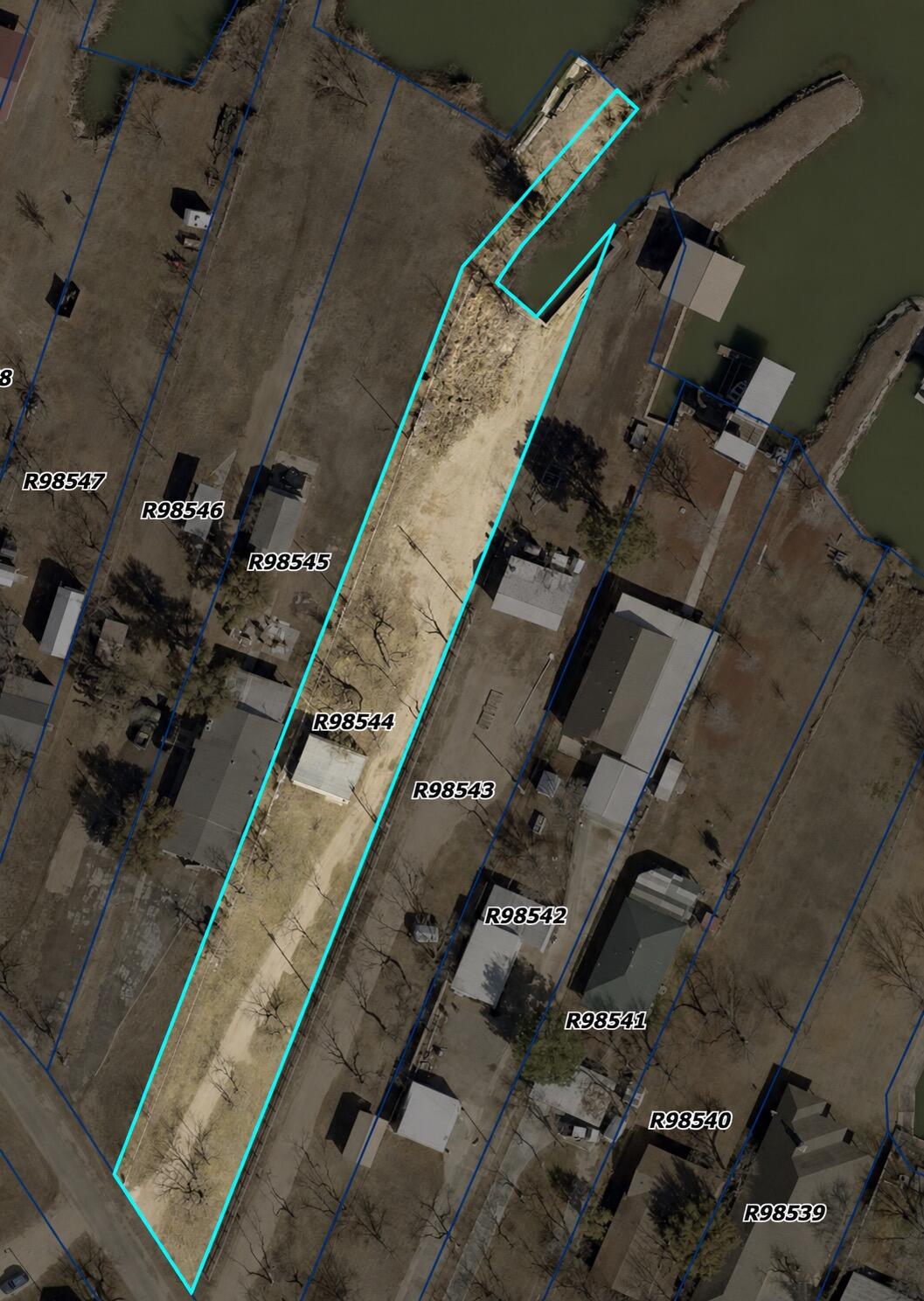 1912 Shady Point Circle Drive Property Photo 6